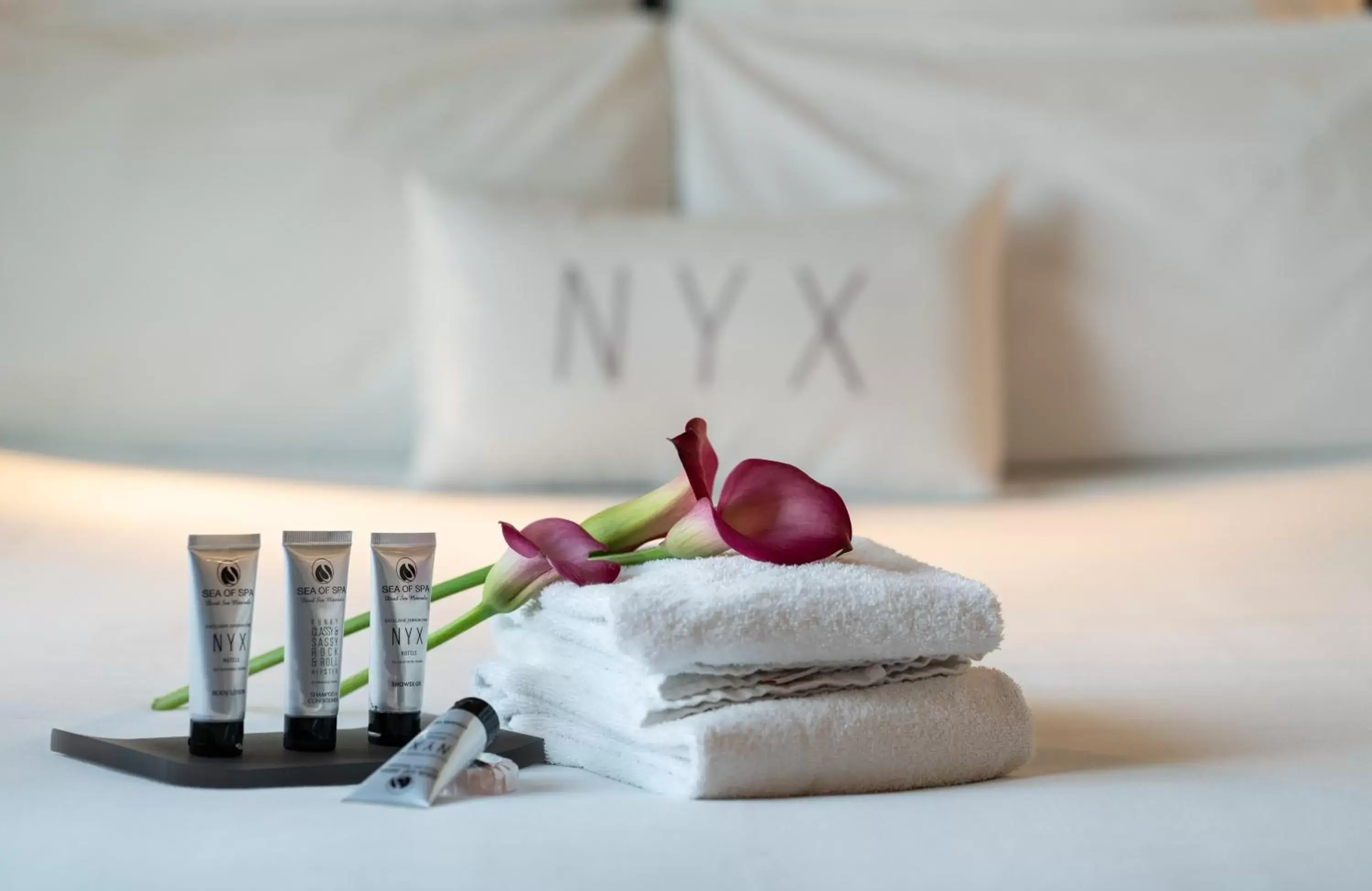 Bedroom in NYX Hotel Milan by Leonardo Hotels