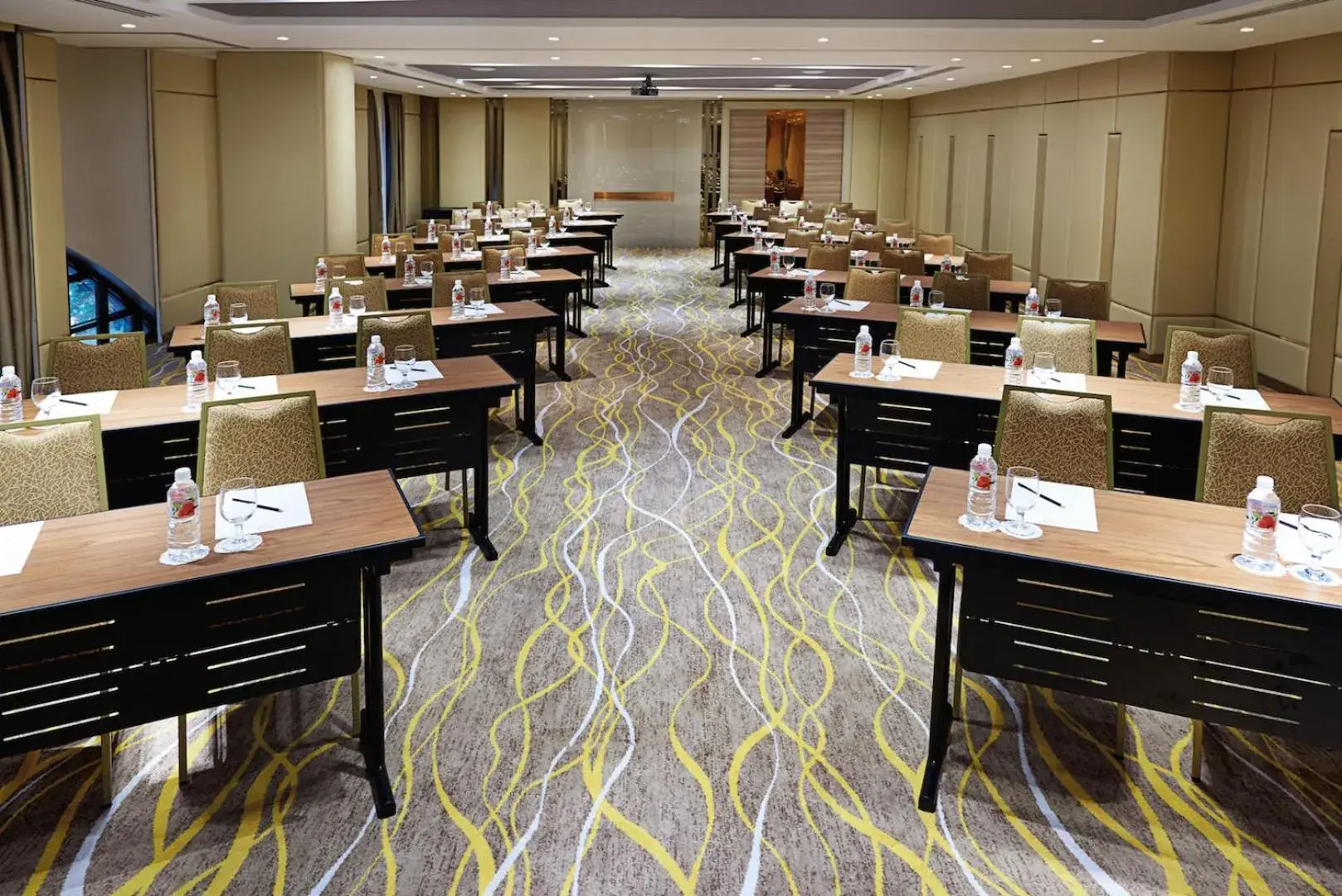 Business facilities in Cosmo Hotel Kuala Lumpur