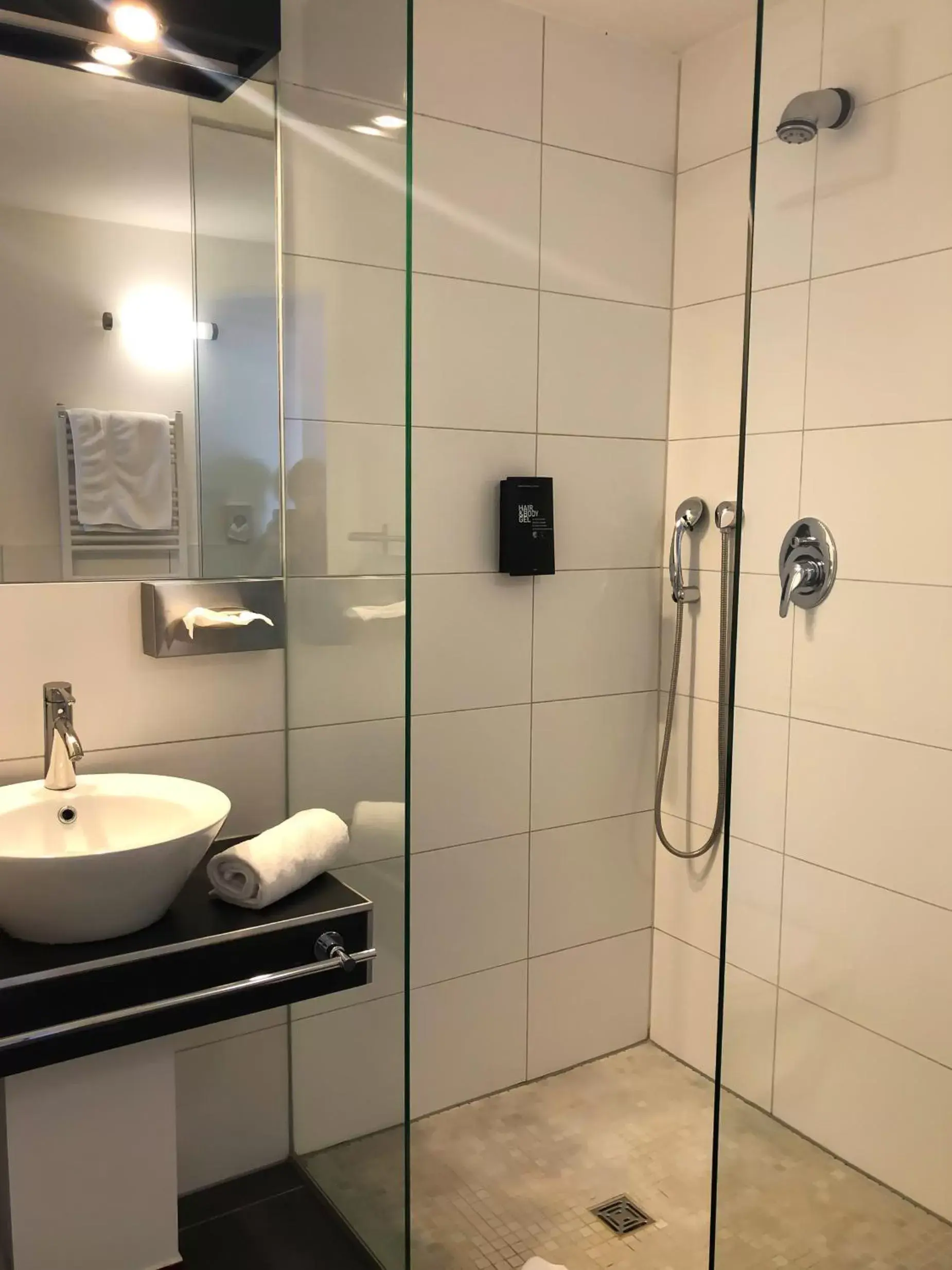 Shower, Bathroom in Allgäuhotel Memmingen Nord
