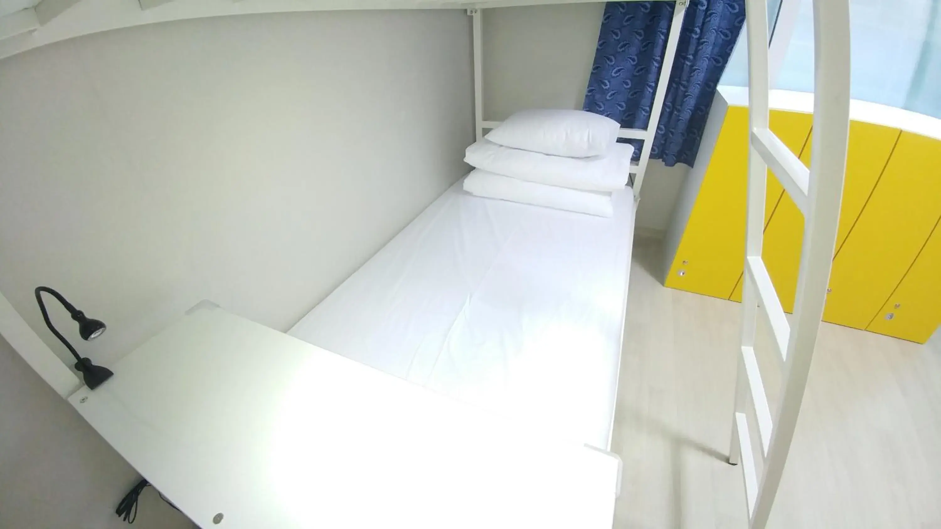 Bedroom, Bed in Hause itaewon