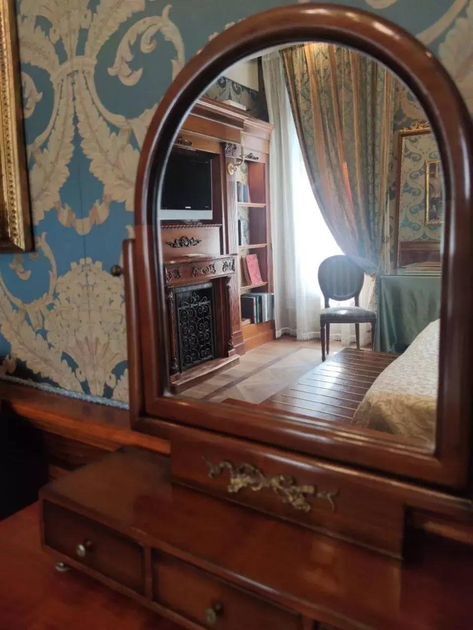 Photo of the whole room, Bed in Bellevue Luxury Rooms - San Marco Luxury Photo of the whole room, Bed in Bellevue Luxury Rooms - San Marco Luxury