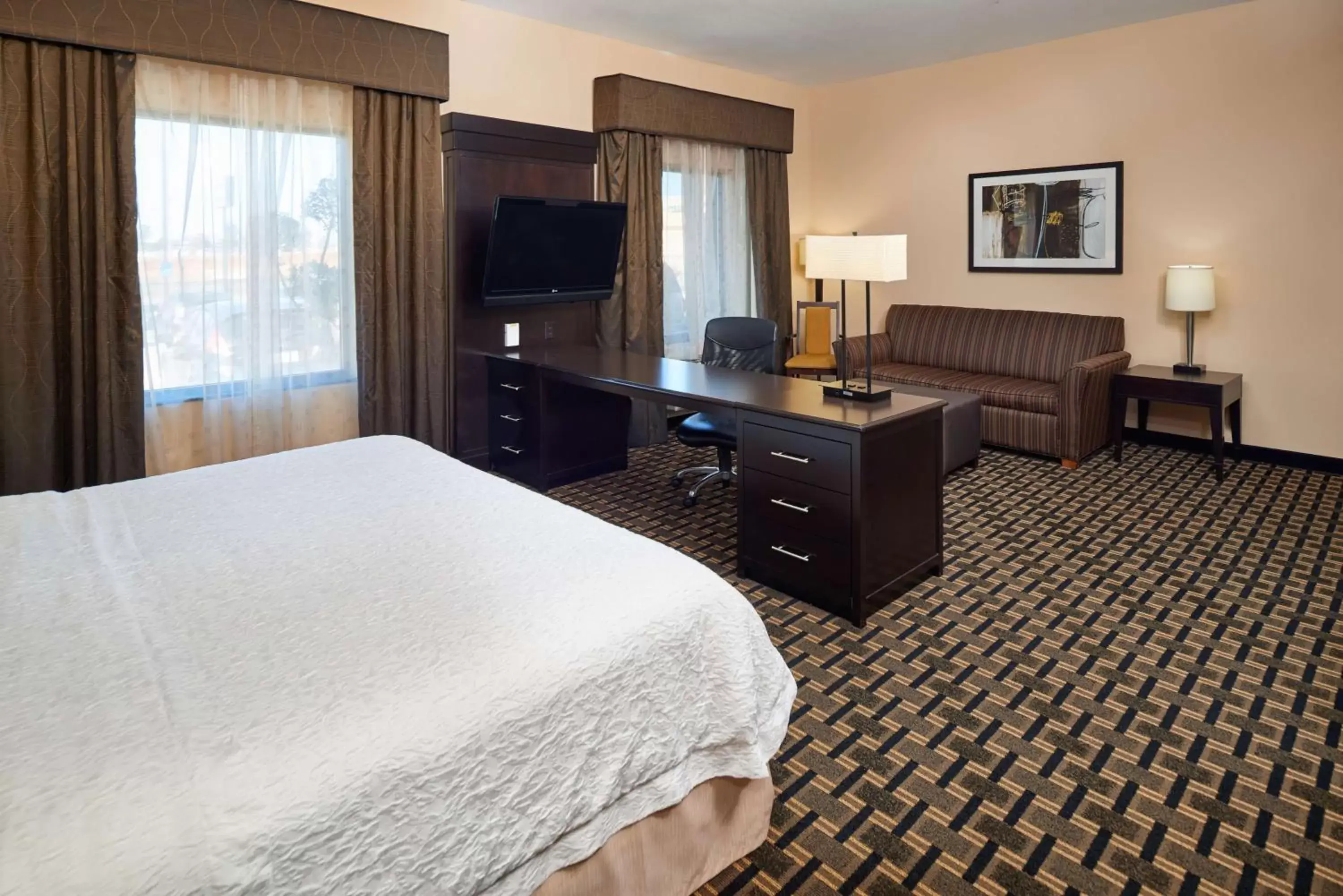 Bed in Hampton Inn & Suites Longview North