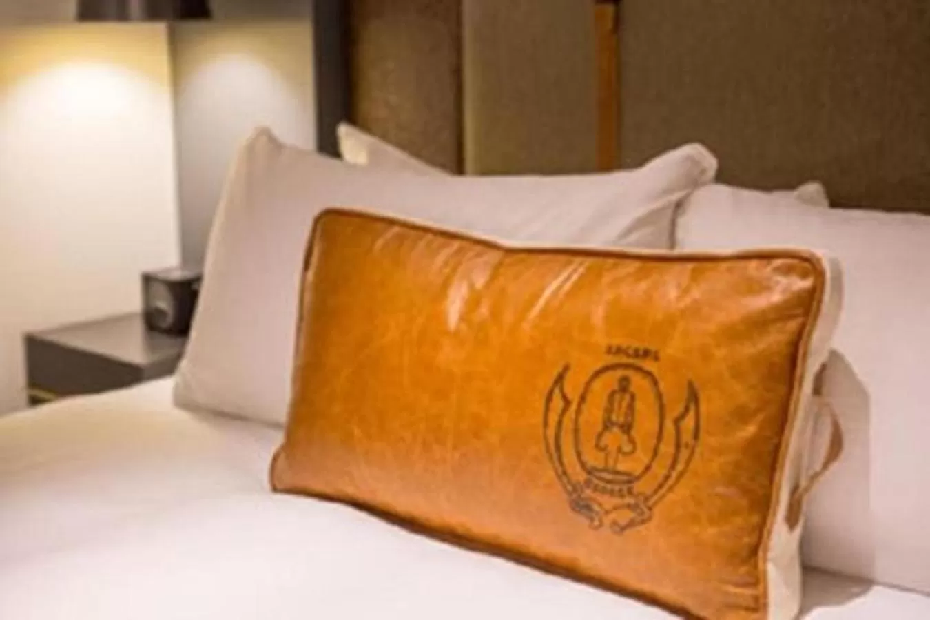 Bed in The George, by Valencia Hotel Collection