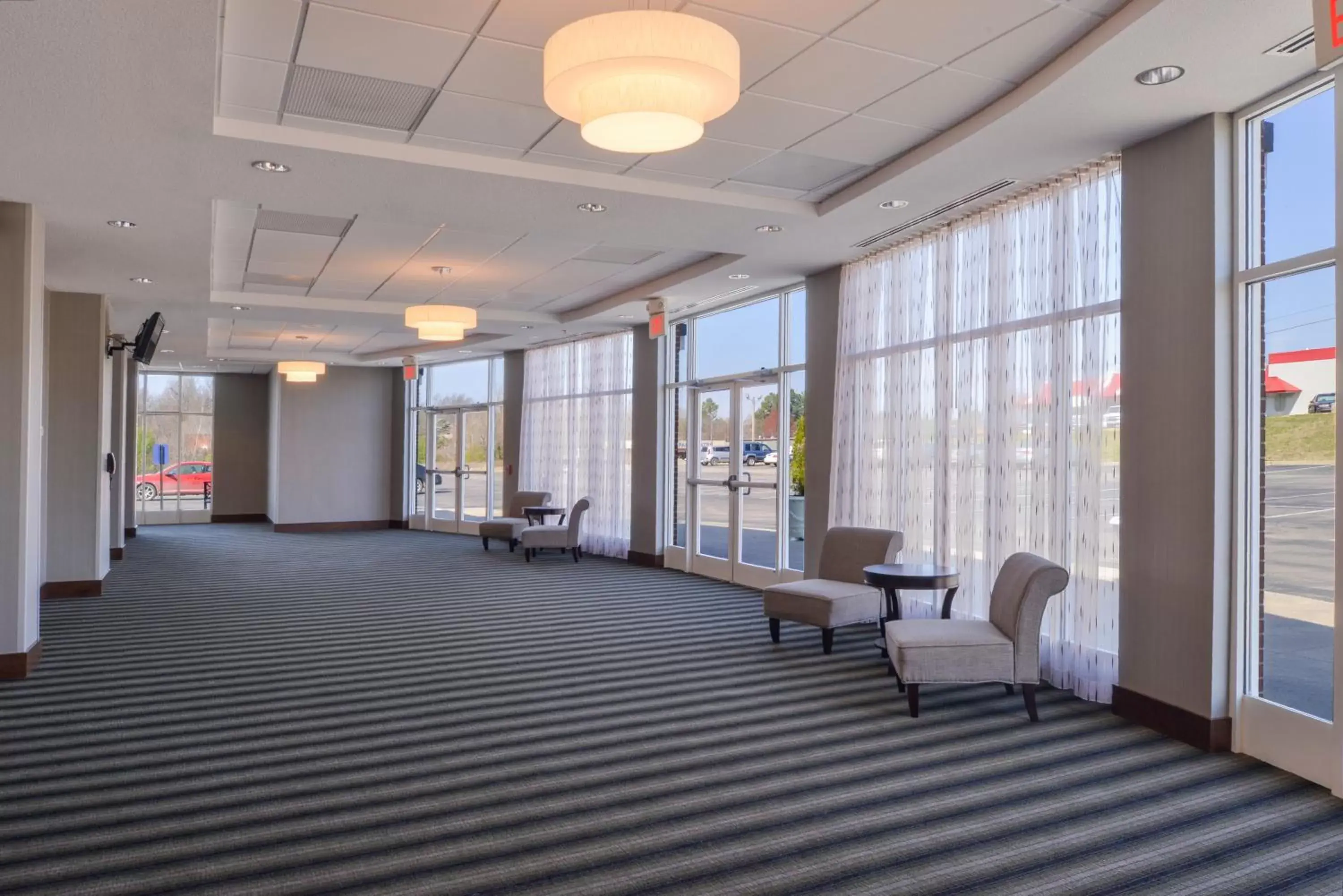 Meeting/conference room in Holiday Inn Poplar Bluff, an IHG Hotel