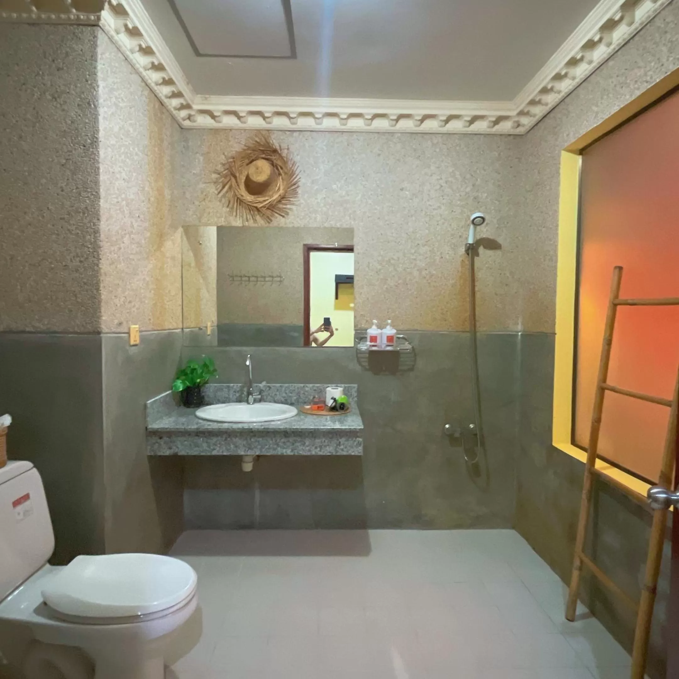 Toilet in Central Privilege Hotel