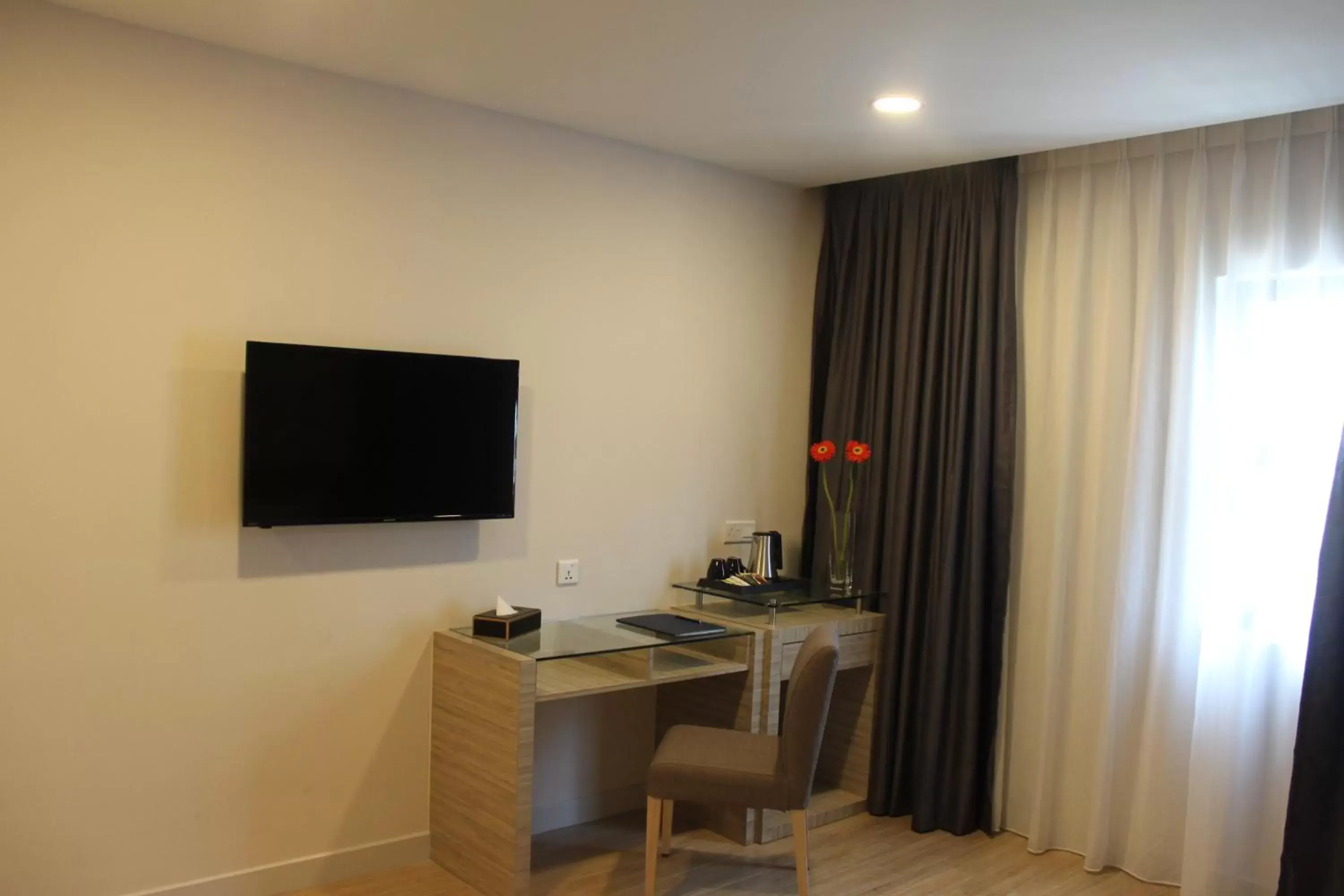 Day, TV/Entertainment Center in NU Hotel @ KL Sentral