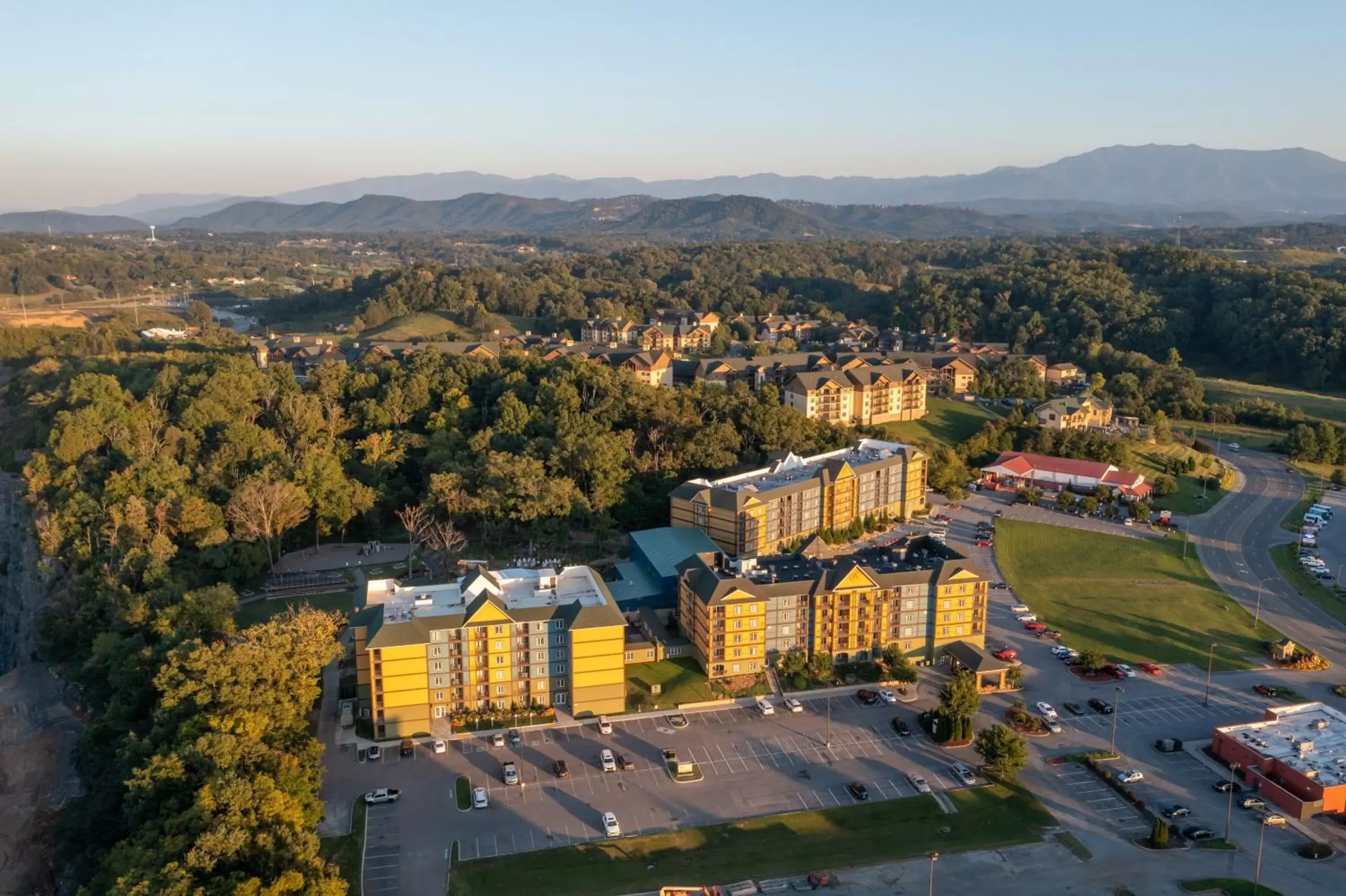 Property building, Bird's-eye View in The Resort at Governor's Crossing