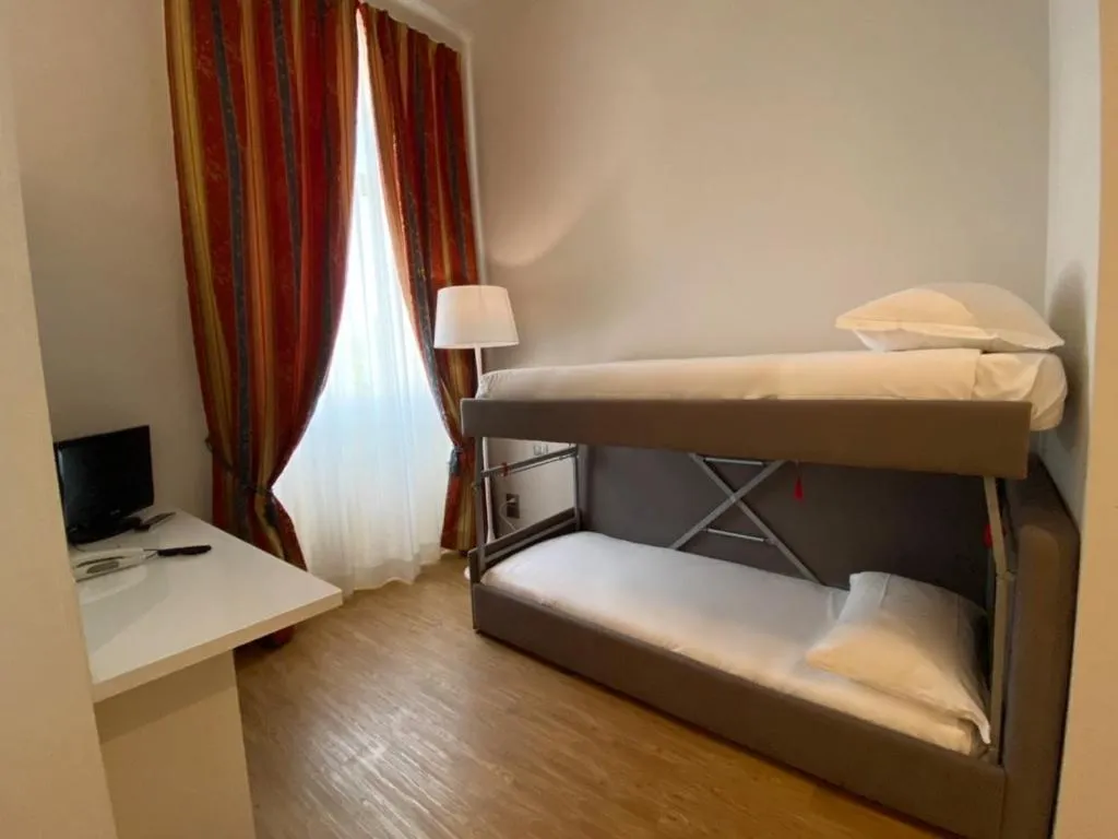 Bedroom, Bed in Grand Hotel Regina Salsomaggiore