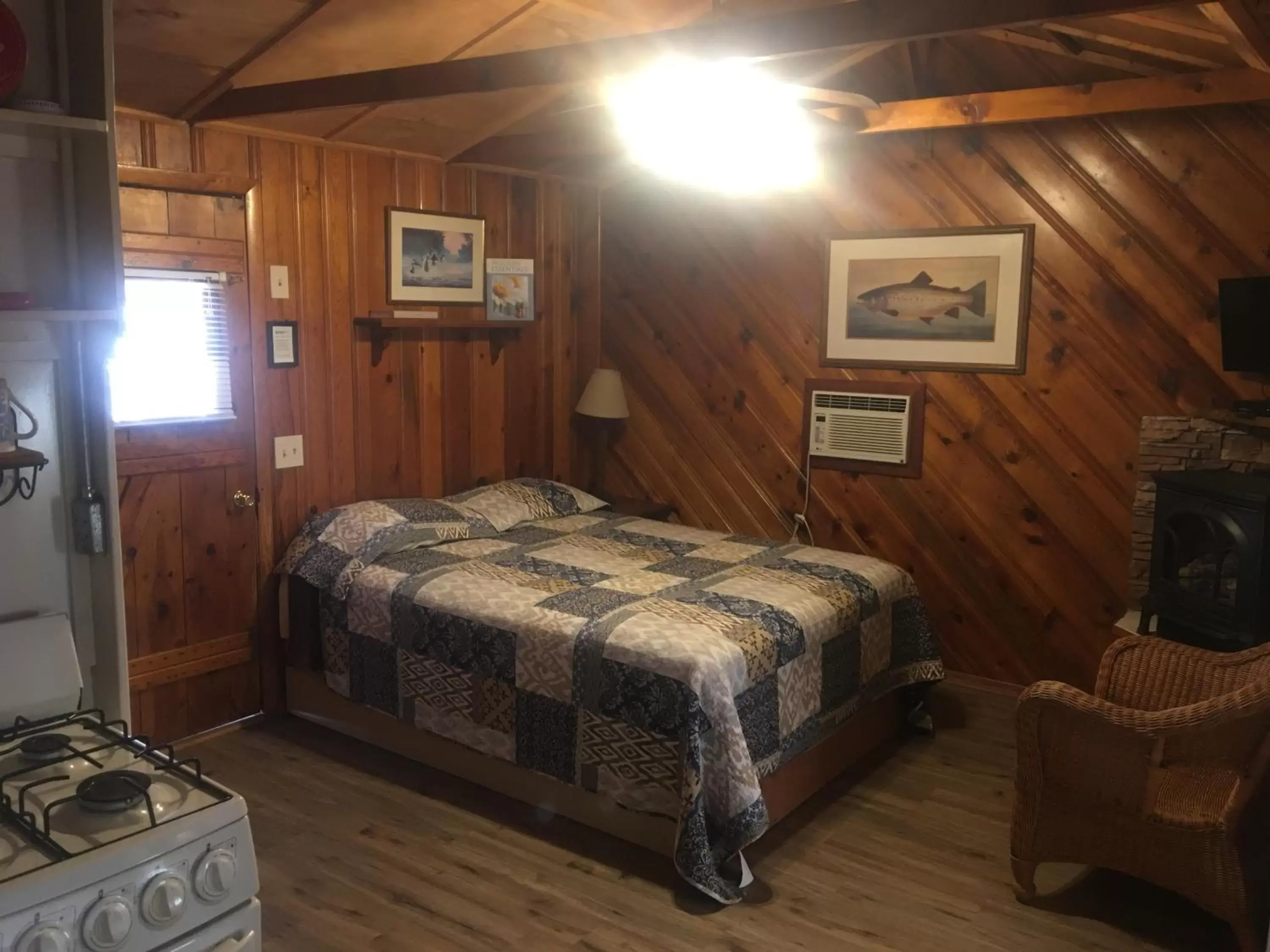 Photo of the whole room, Bed in Rainbows End Fishing Resort