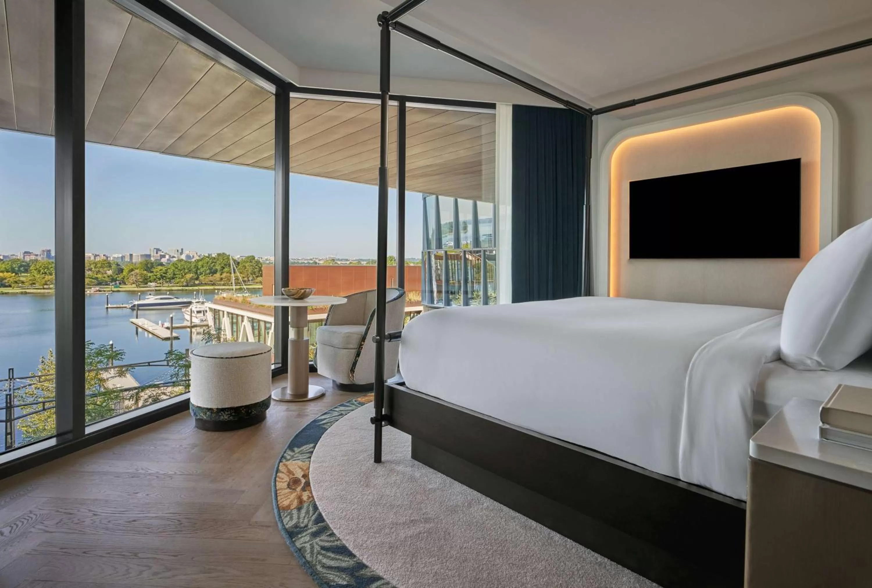 Bedroom, Bed in Pendry Washington DC - The Wharf
