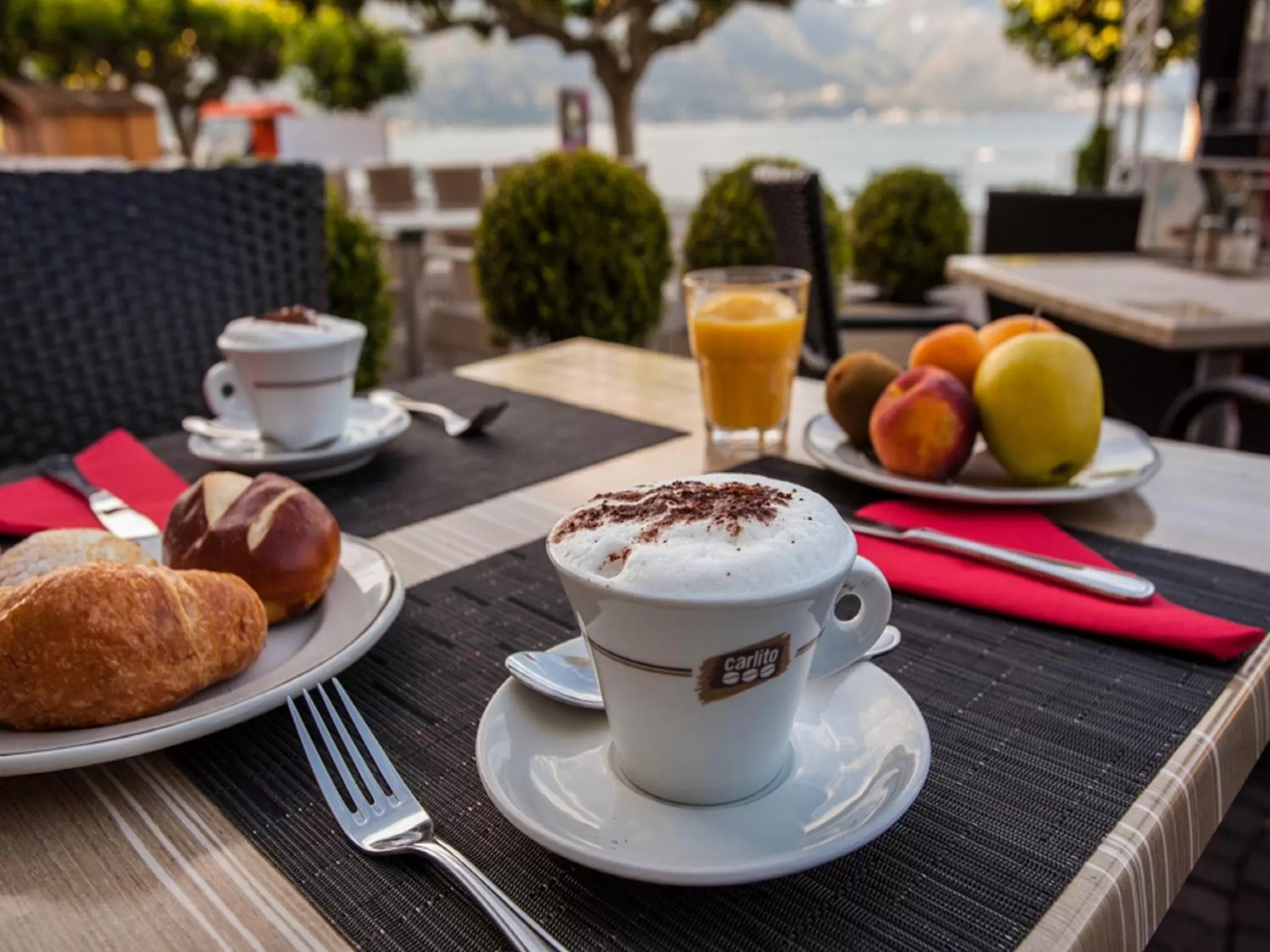 Lounge or bar, Breakfast in Al Faro