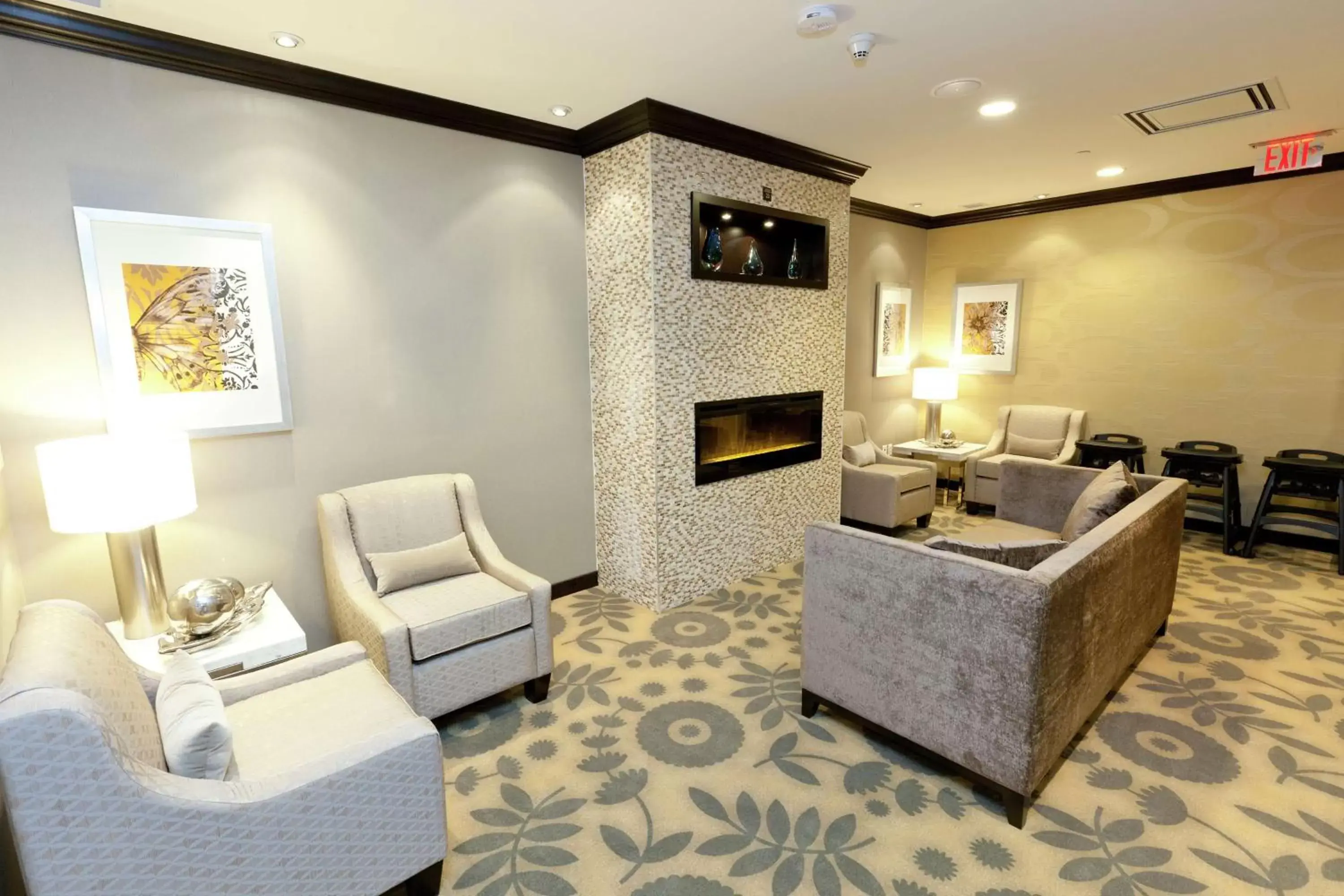 Lobby or reception, Seating Area in Hilton Garden Inn Toronto/Brampton