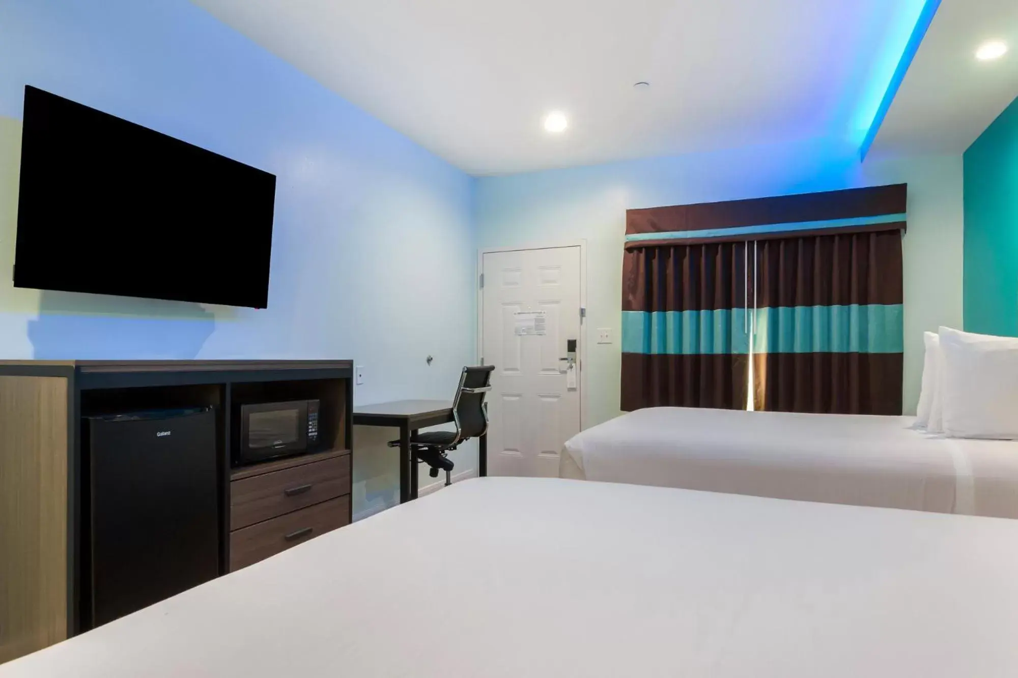 Bedroom, Bed in Americas Best Value Inn- Aldine Westfield