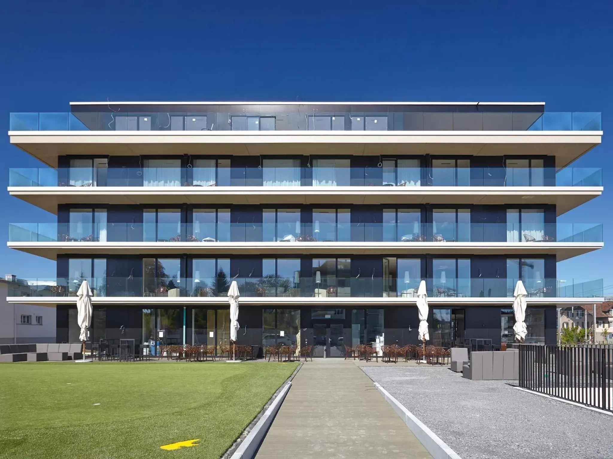 Facade/entrance, Property Building in Hotel Birdlodge