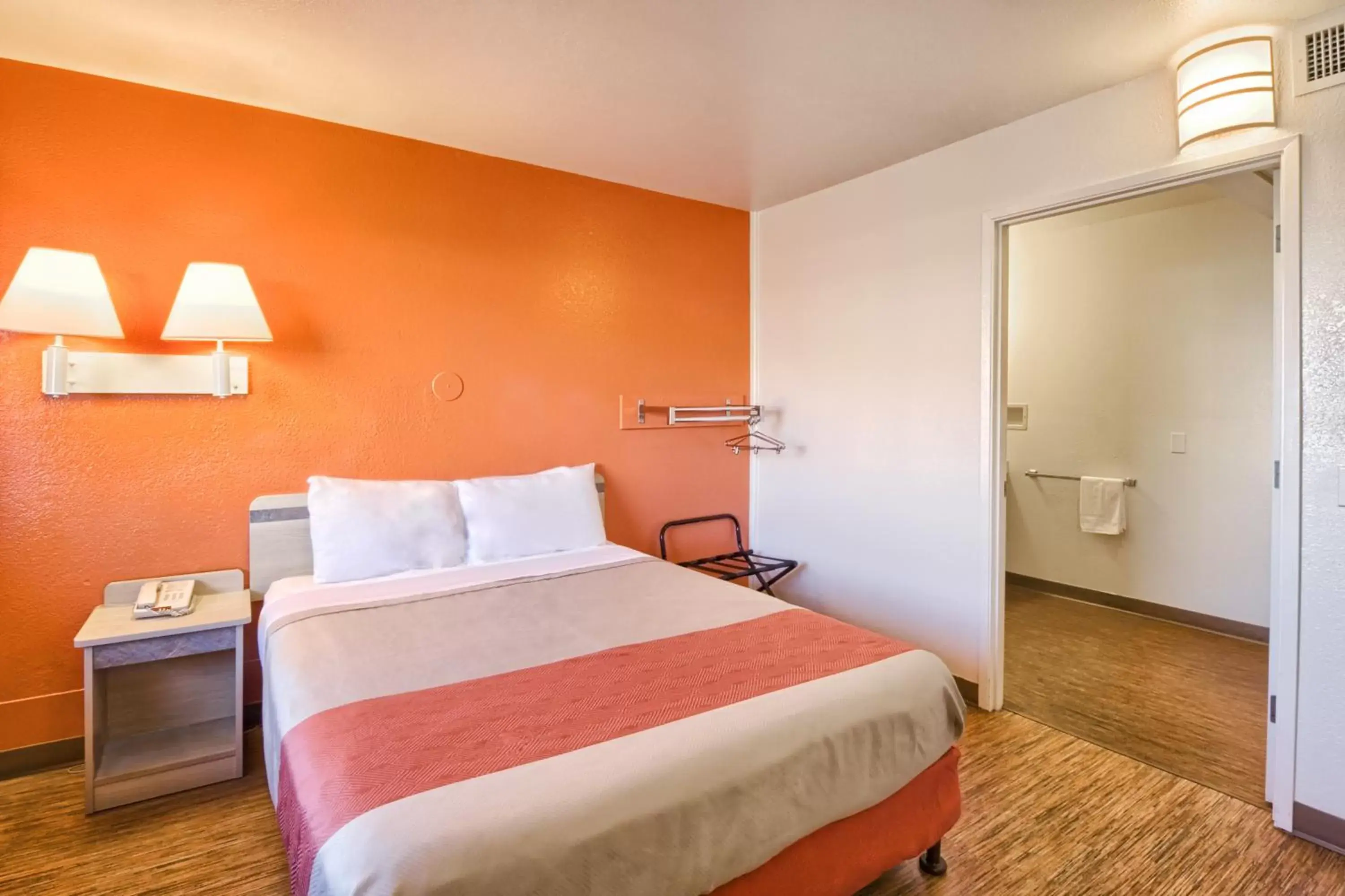 Bedroom, Bed in Motel 6-Pendleton, OR Bedroom, Bed in Motel 6-Pendleton, OR