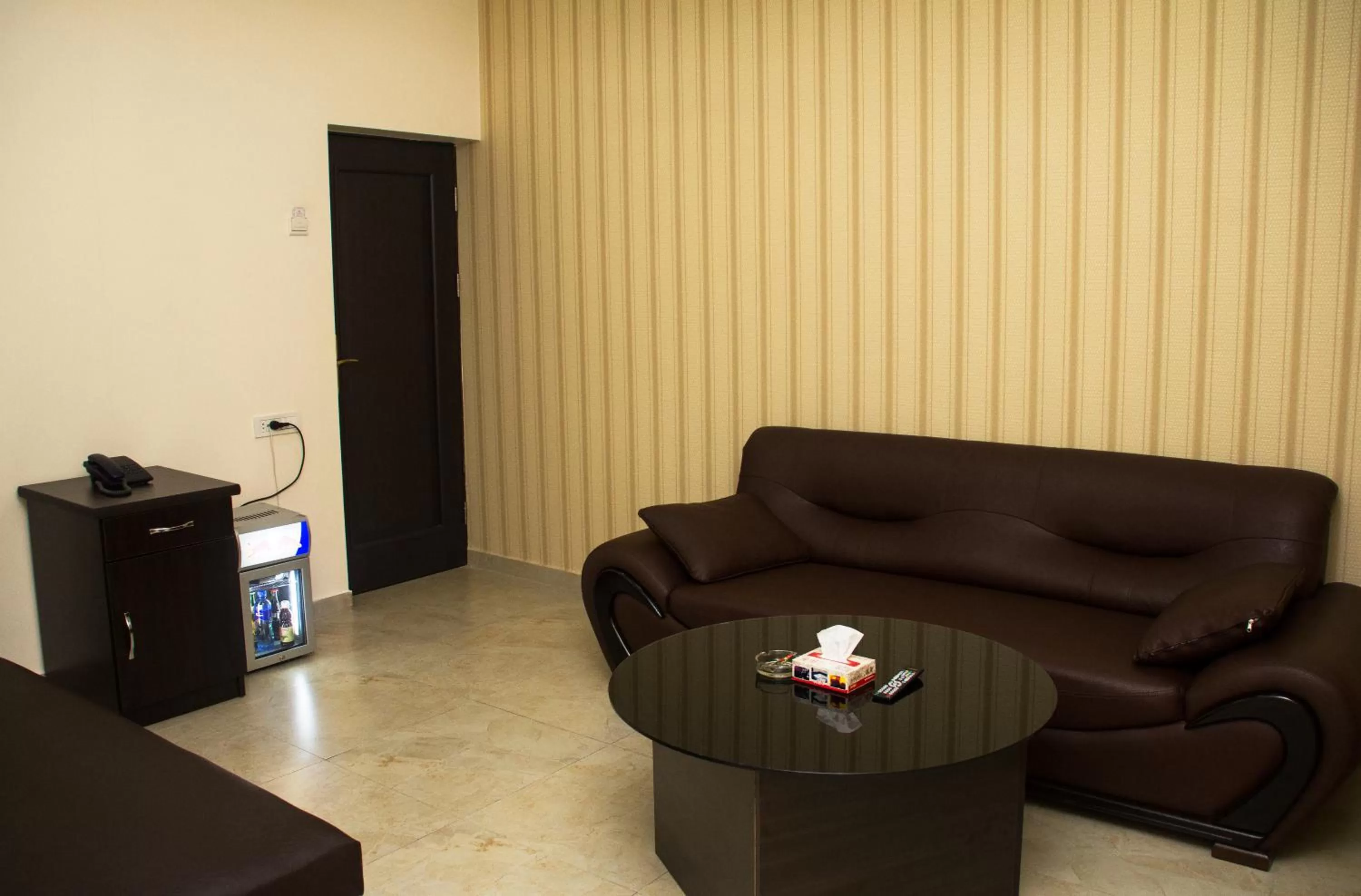 Living room in Mirage Hotel