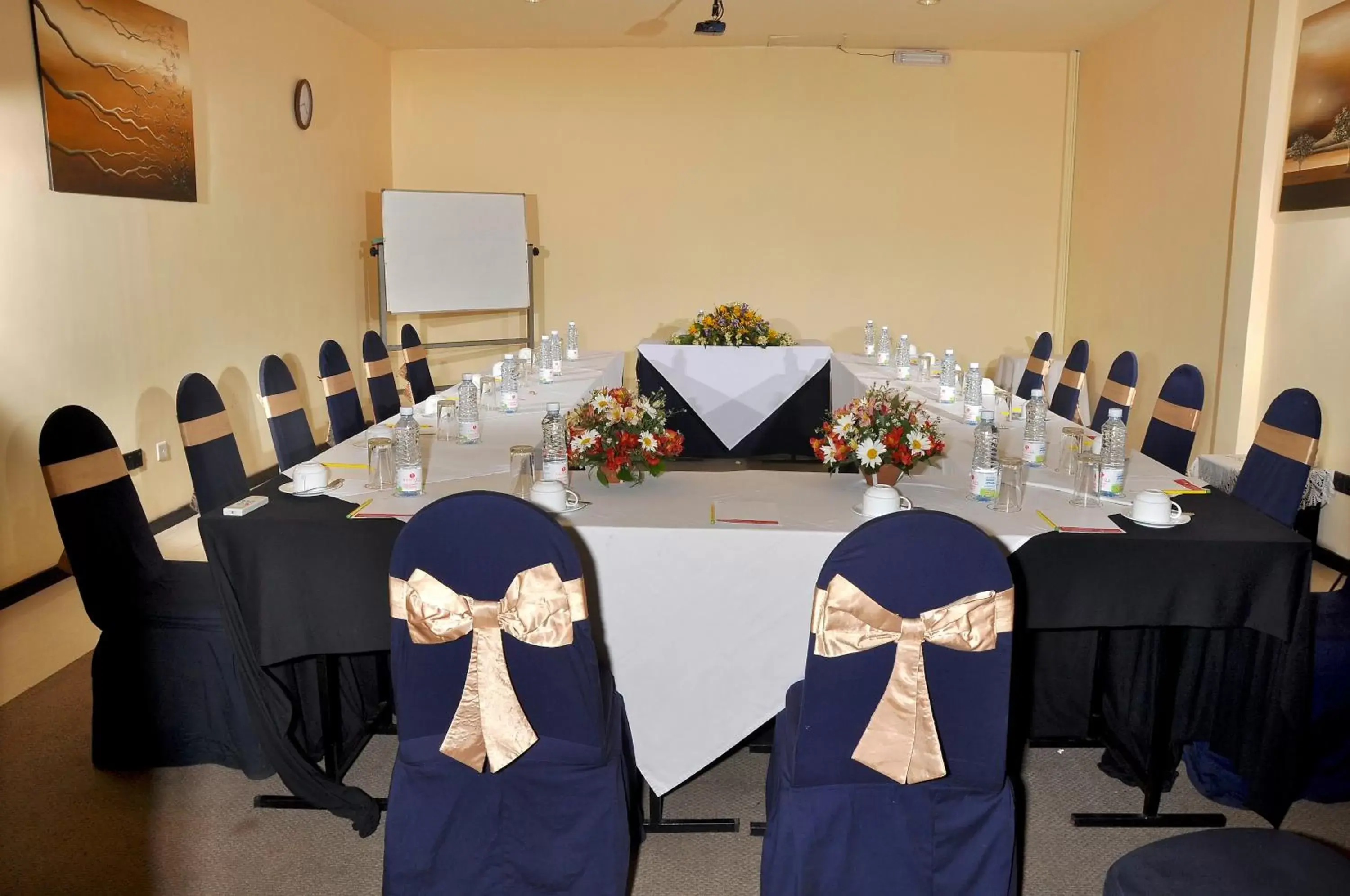 Business facilities, Banquet Facilities in Ramada Katunayake