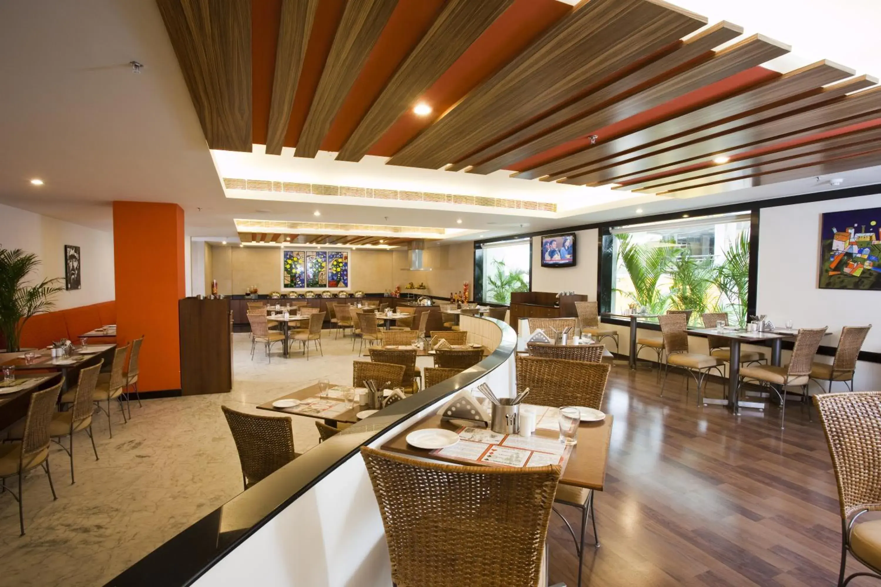 Restaurant/Places to Eat in Lemon Tree Hotel, Udyog Vihar, Gurugram