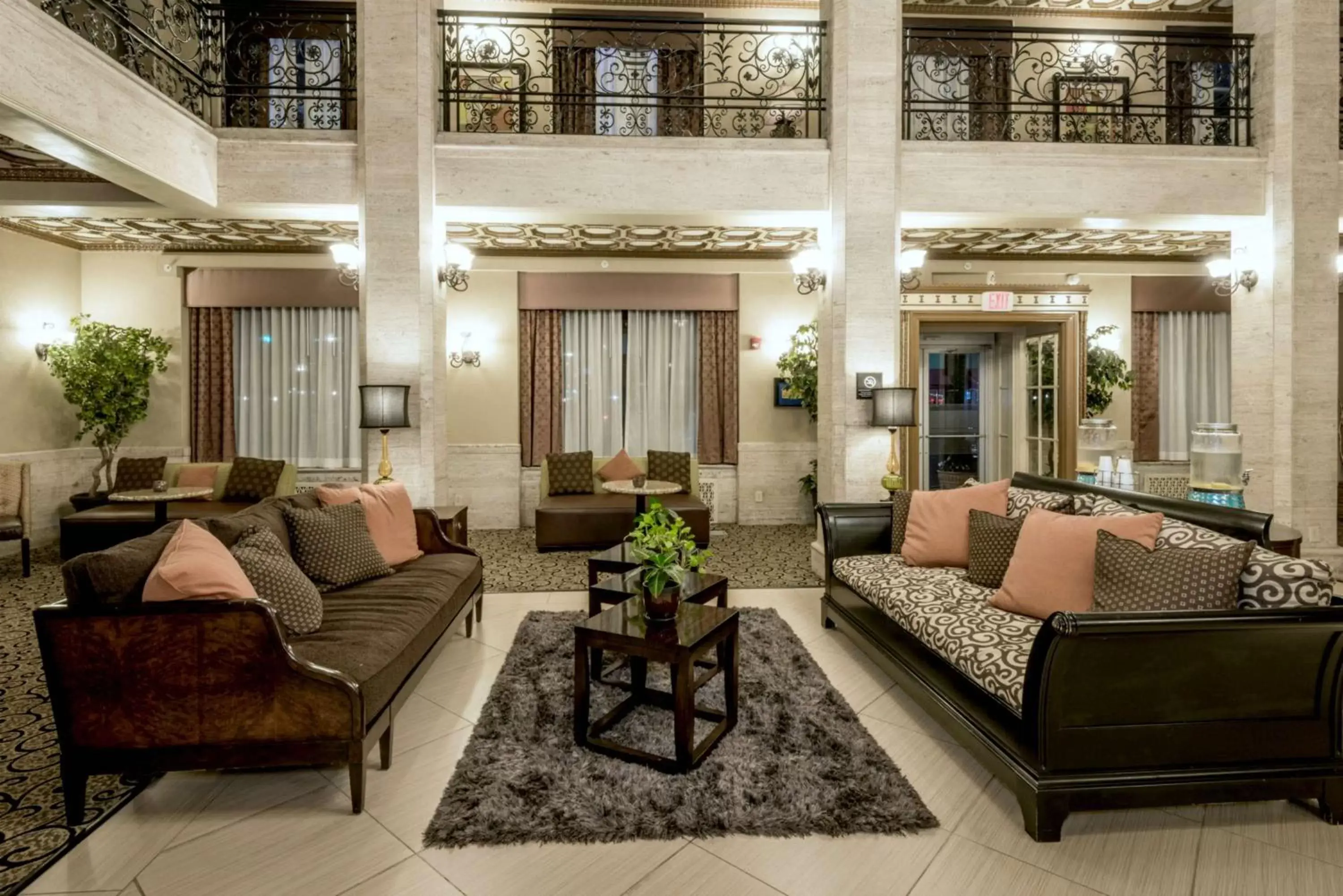 Lobby or reception, Seating Area in Hampton Inn & Suites Montgomery-Downtown