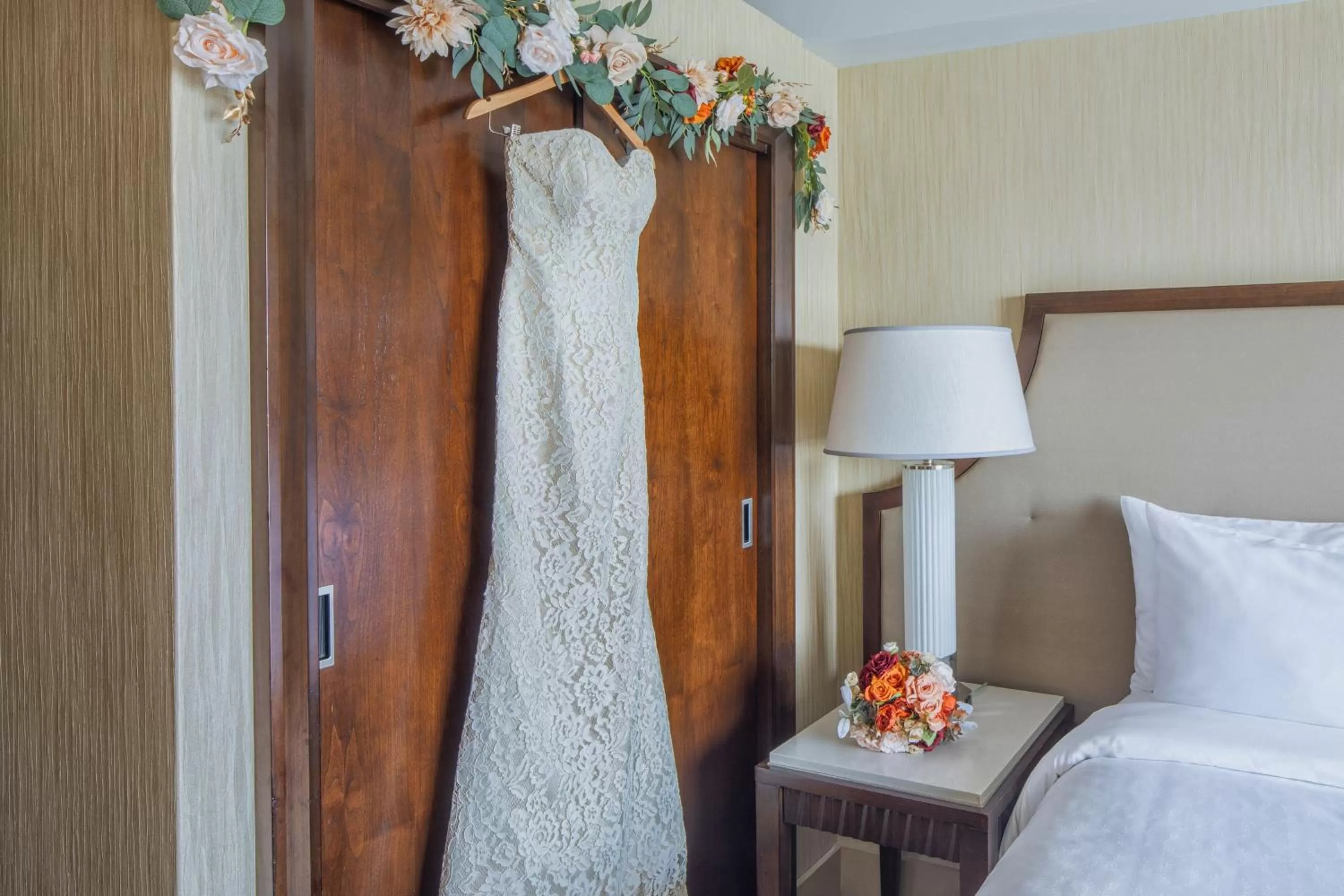 Banquet/Function facilities, Bed in Sheraton Lincoln Harbor Hotel