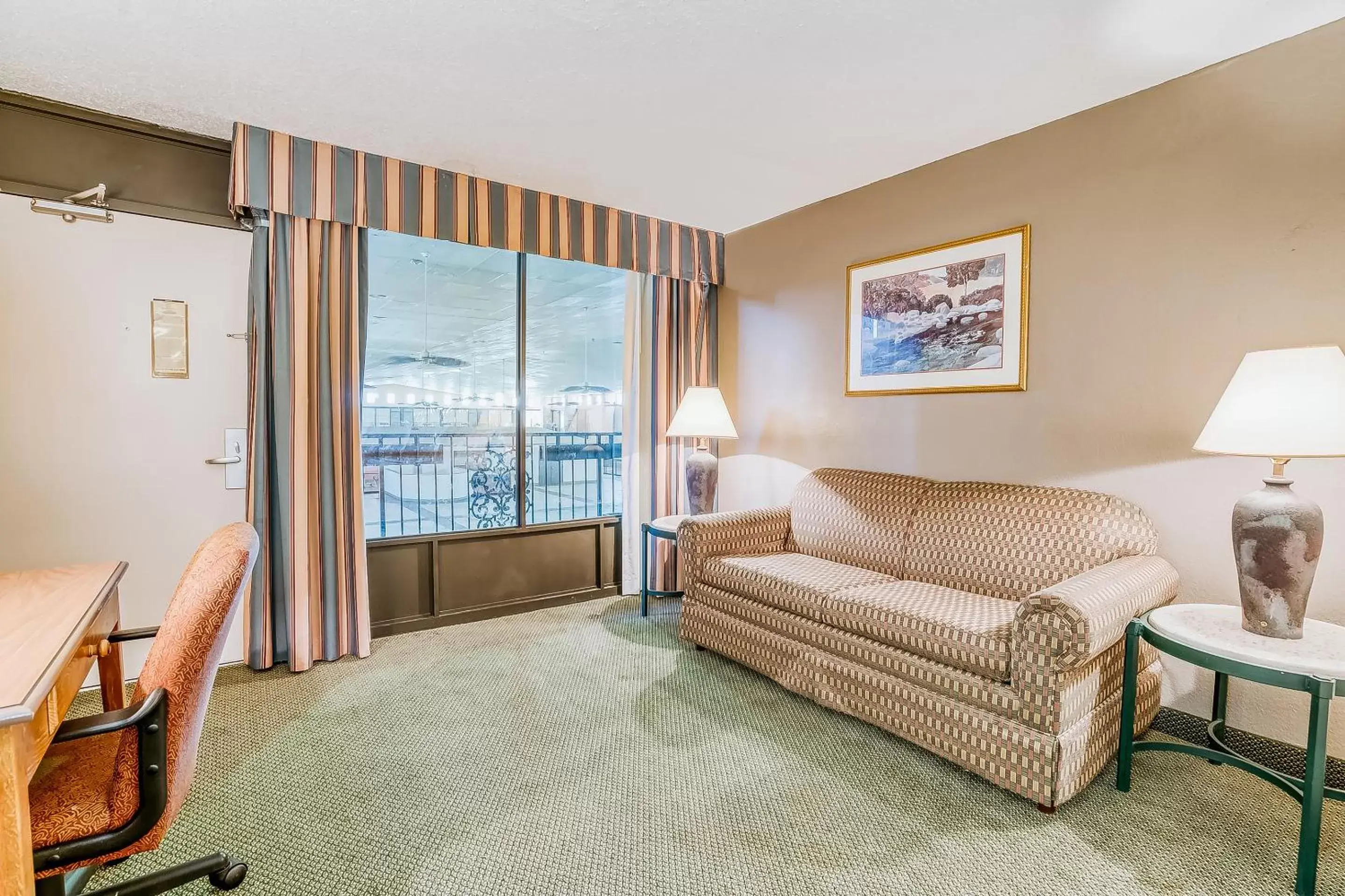 Bedroom, Seating Area in OYO Hotel Monroe LA I-20