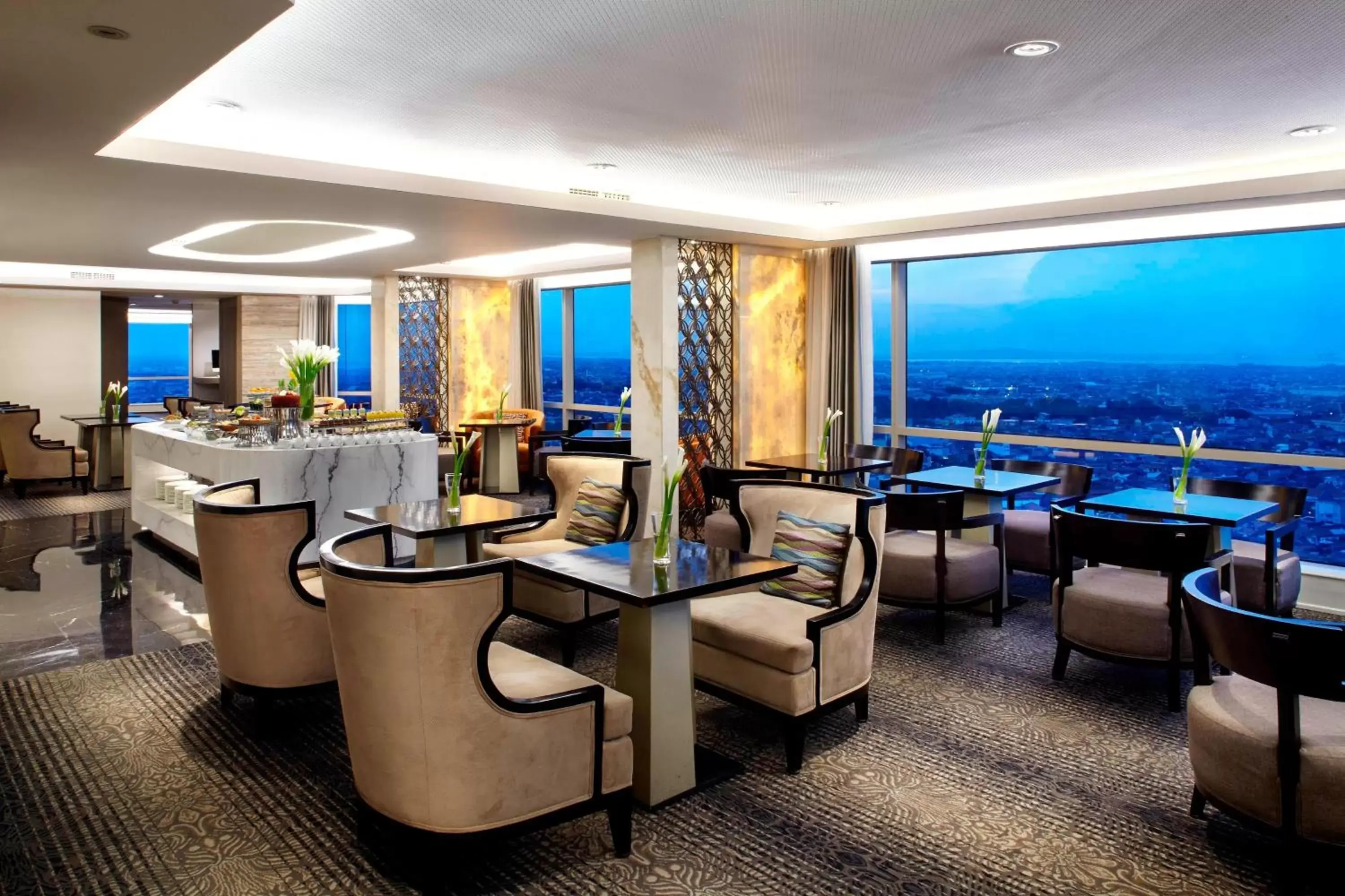 Lounge or bar, Lounge/Bar in JW Marriott Hotel Surabaya