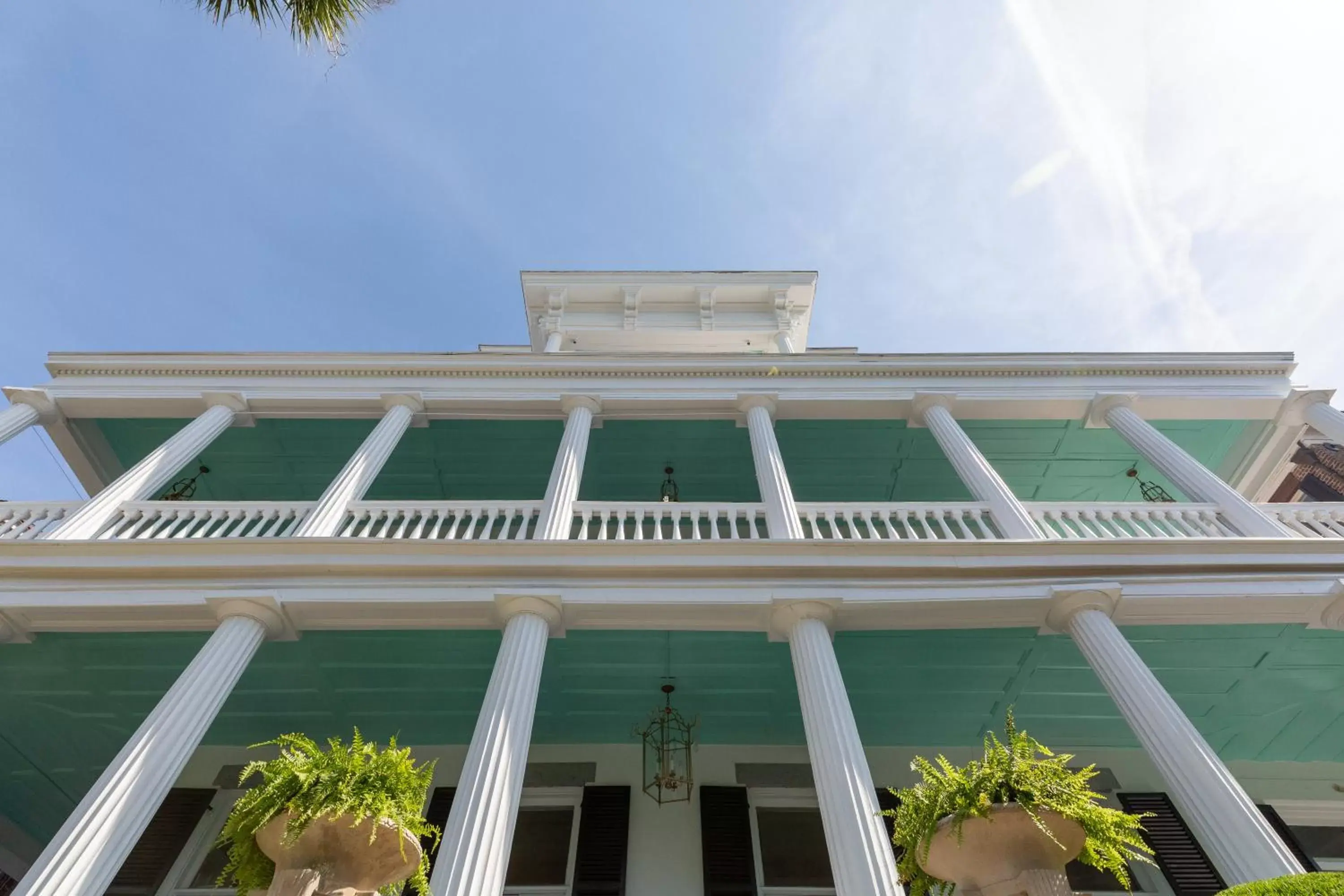 Facade/entrance, Property Building in 20 South Battery