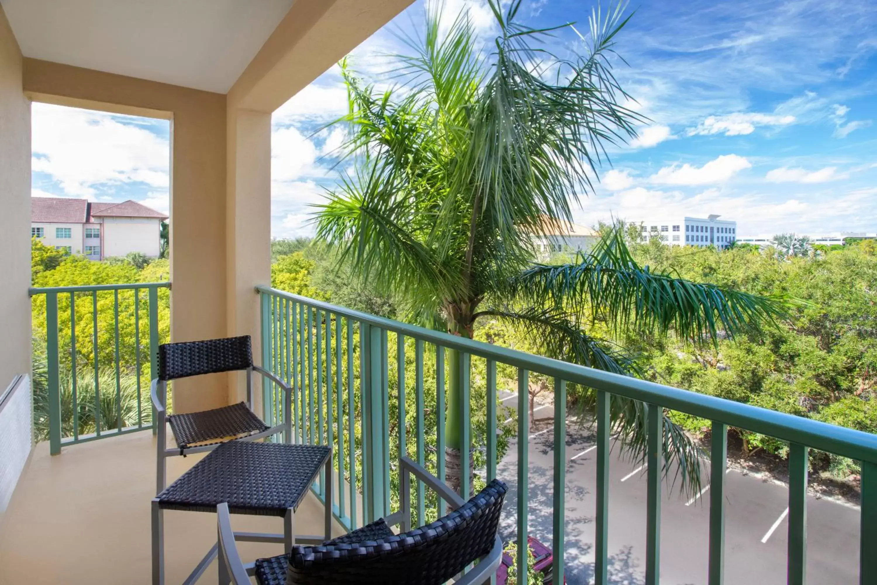 Photo of the whole room, Balcony/Terrace in Courtyard Fort Lauderdale SW Miramar