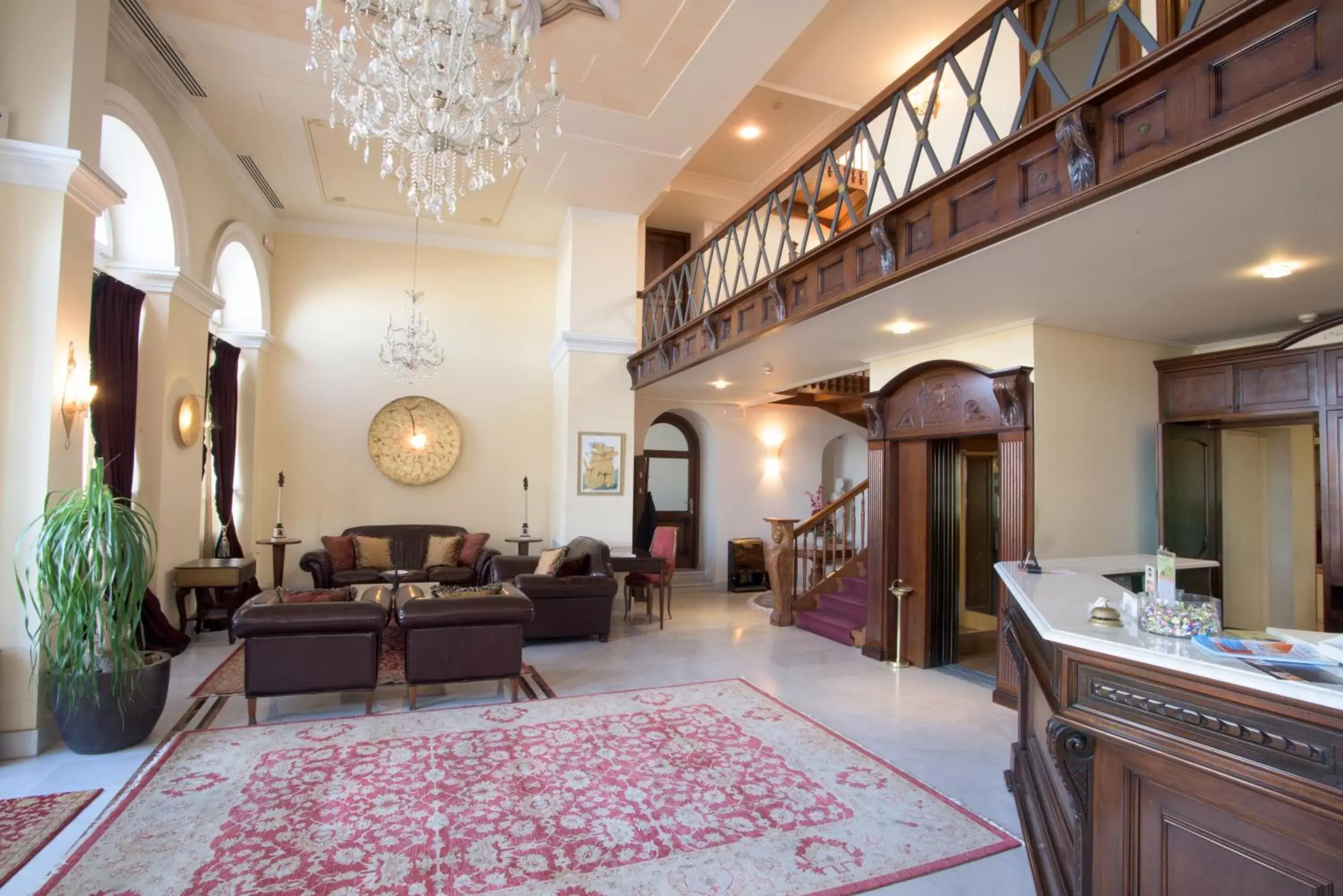 Lobby or reception in Grande Bretagne - Nafplio