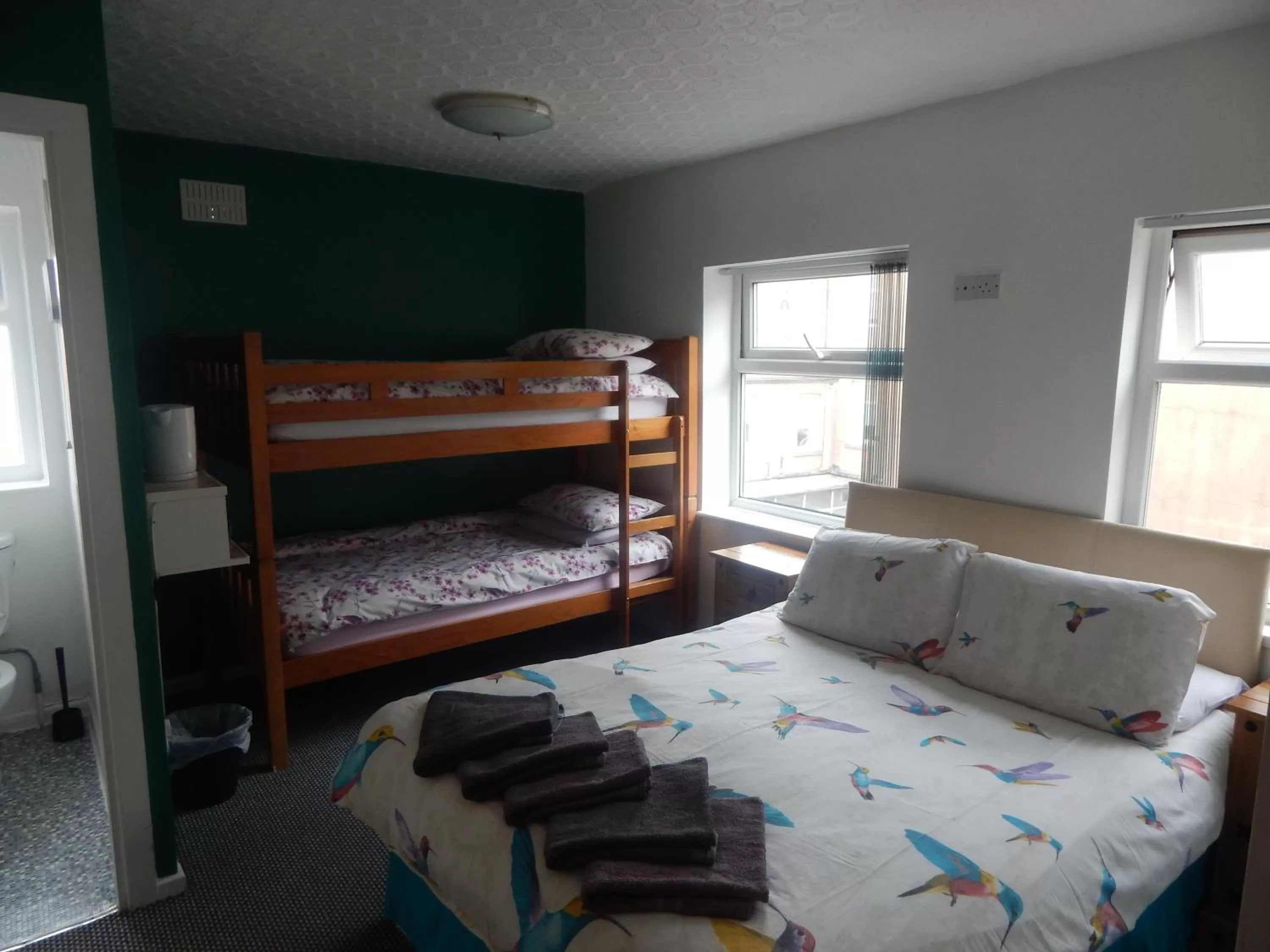 Bunk Bed in Llanryan Guest House