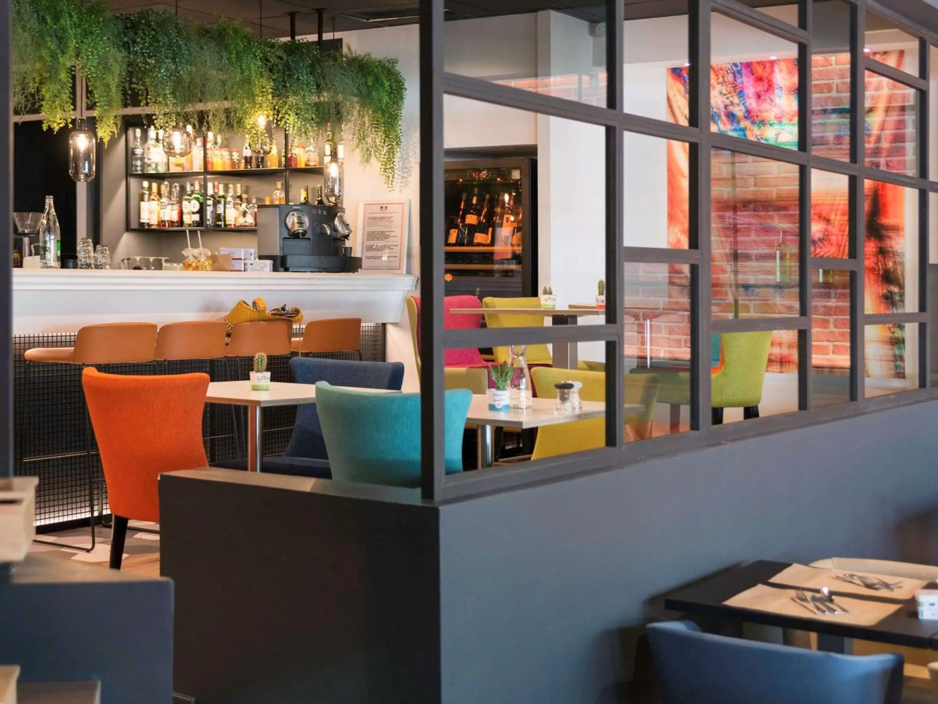 Restaurant/places to eat, Lounge/Bar in Hotel Mercure Toulouse Centre Compans