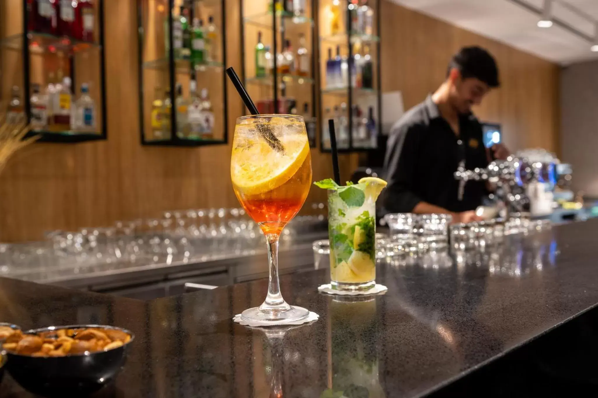 Lounge or bar in Giladi Hotel