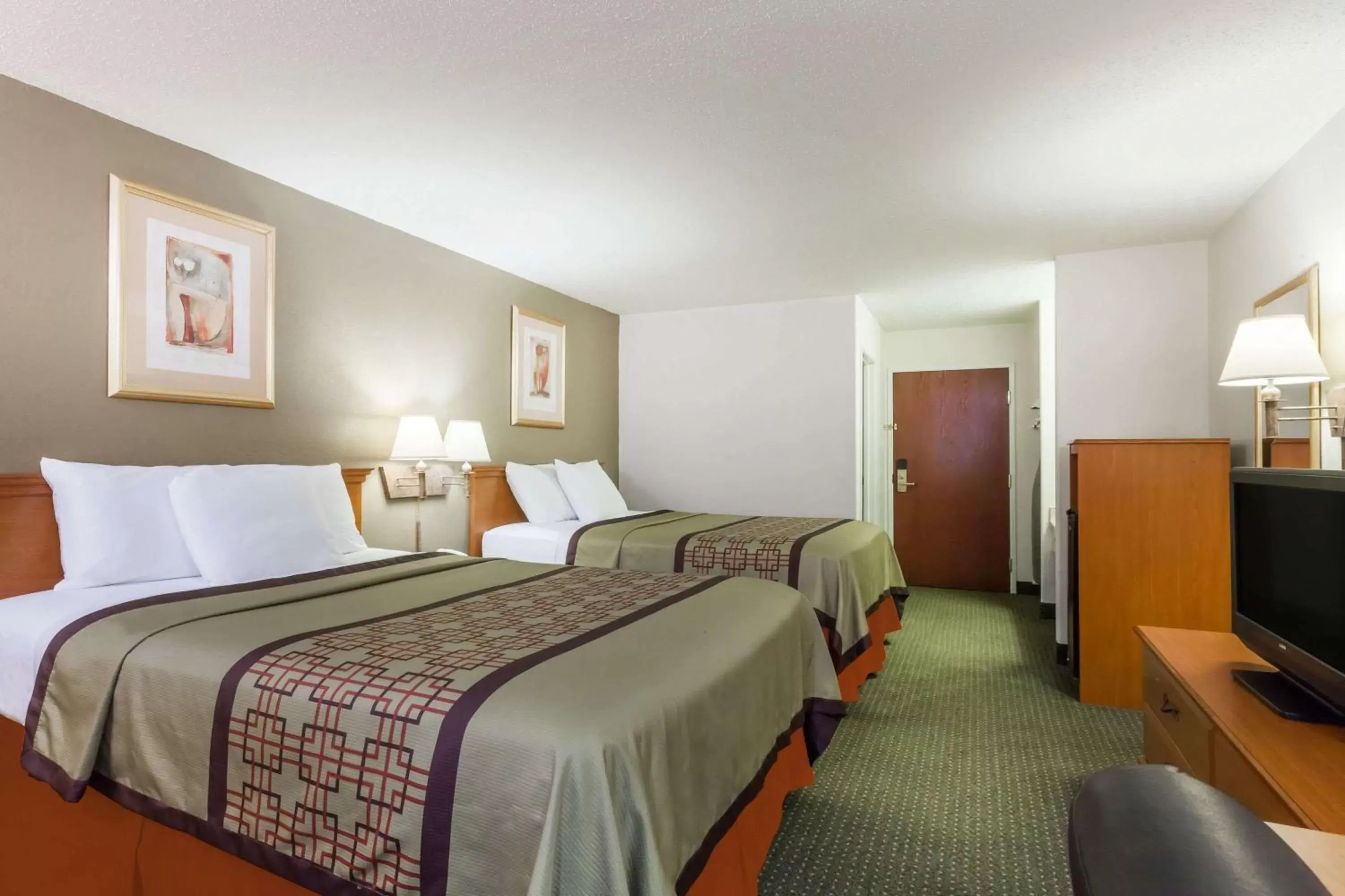 Photo of the whole room in Days Inn & Suites by Wyndham New Iberia