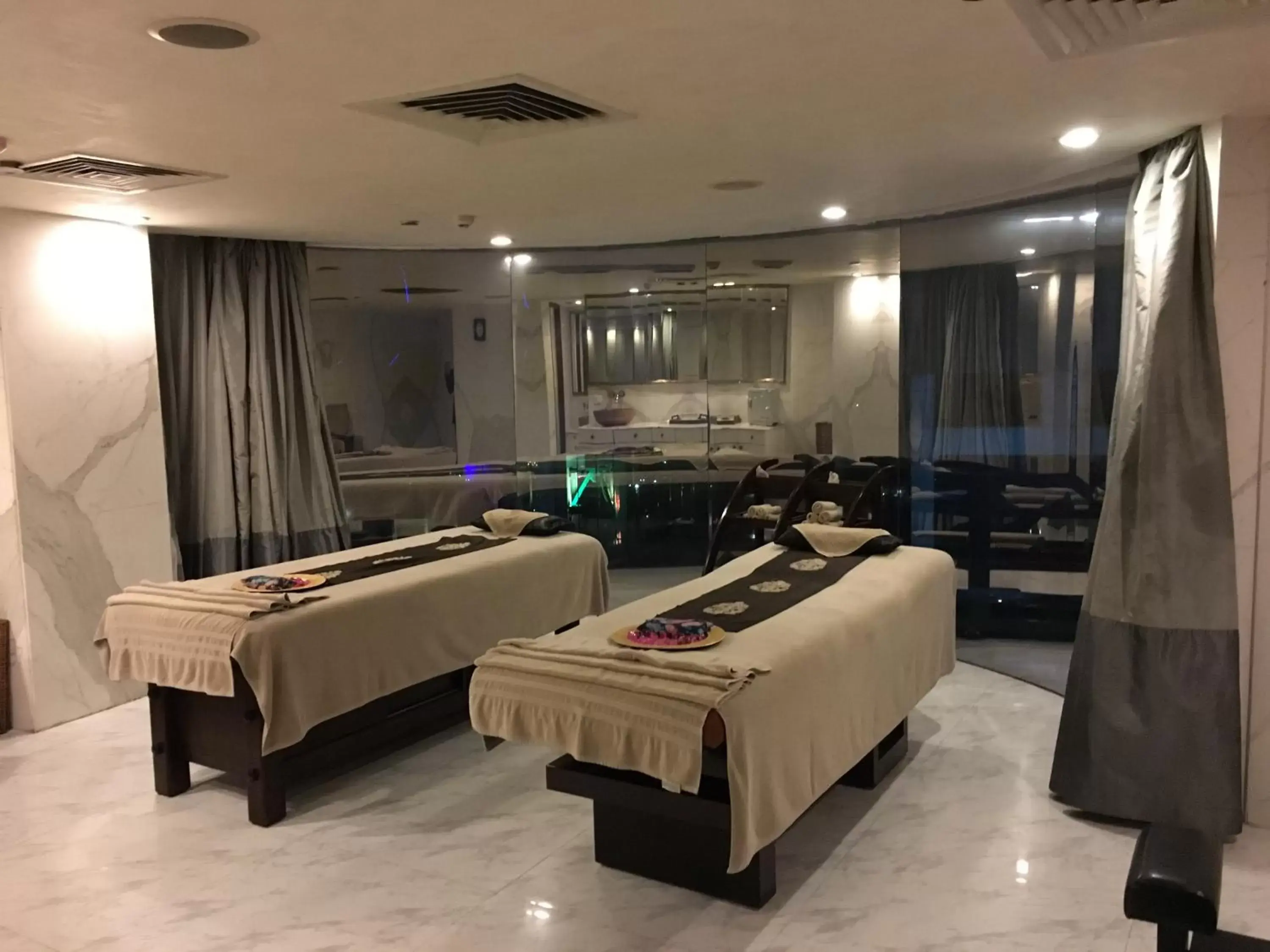 Massage, Spa/Wellness in Radisson Blu Hotel MBD Ludhiana