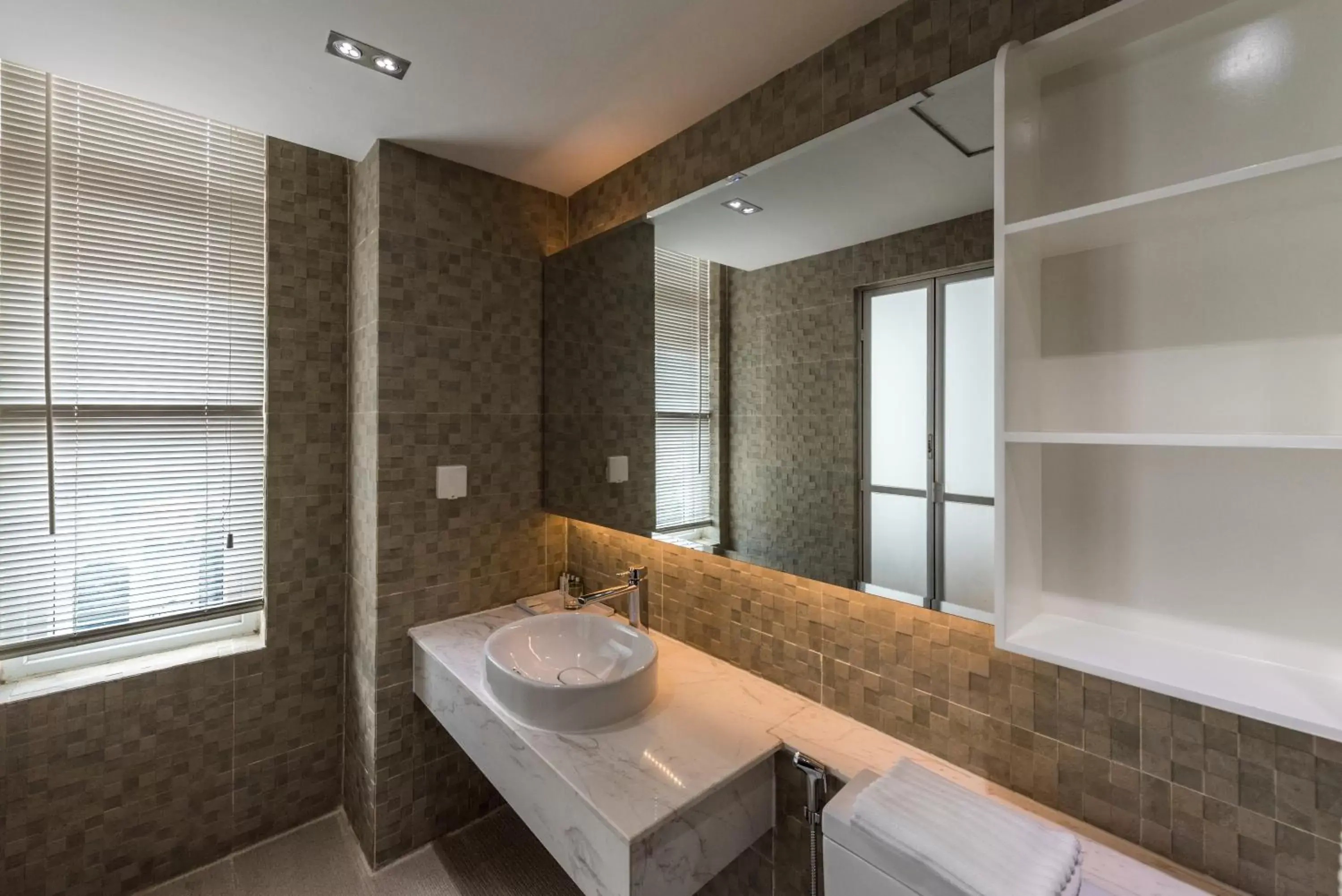 Shower, Bathroom in Naki Suites @ Silvertown
