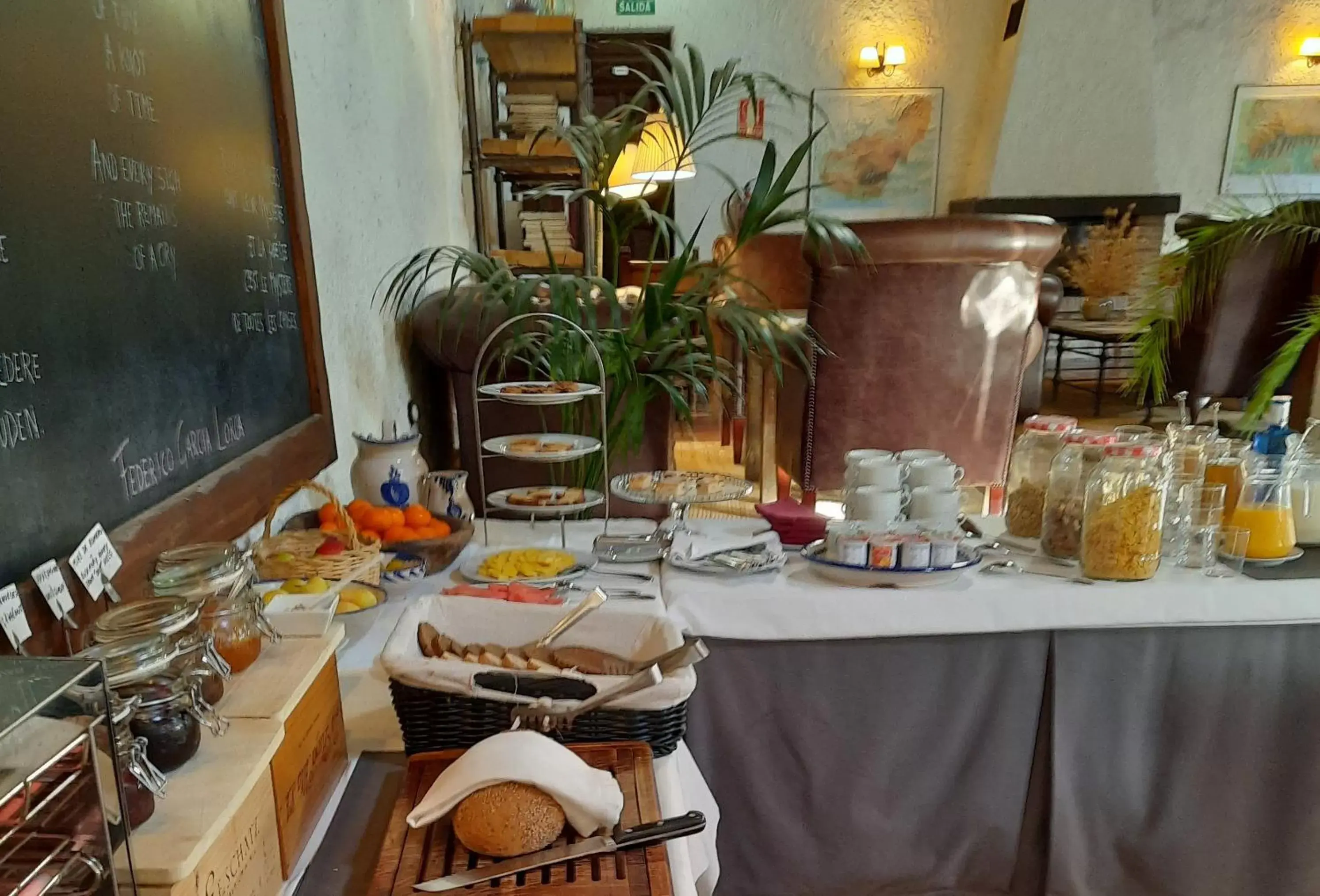Breakfast, Food in Hotel Cortijo del Marqués