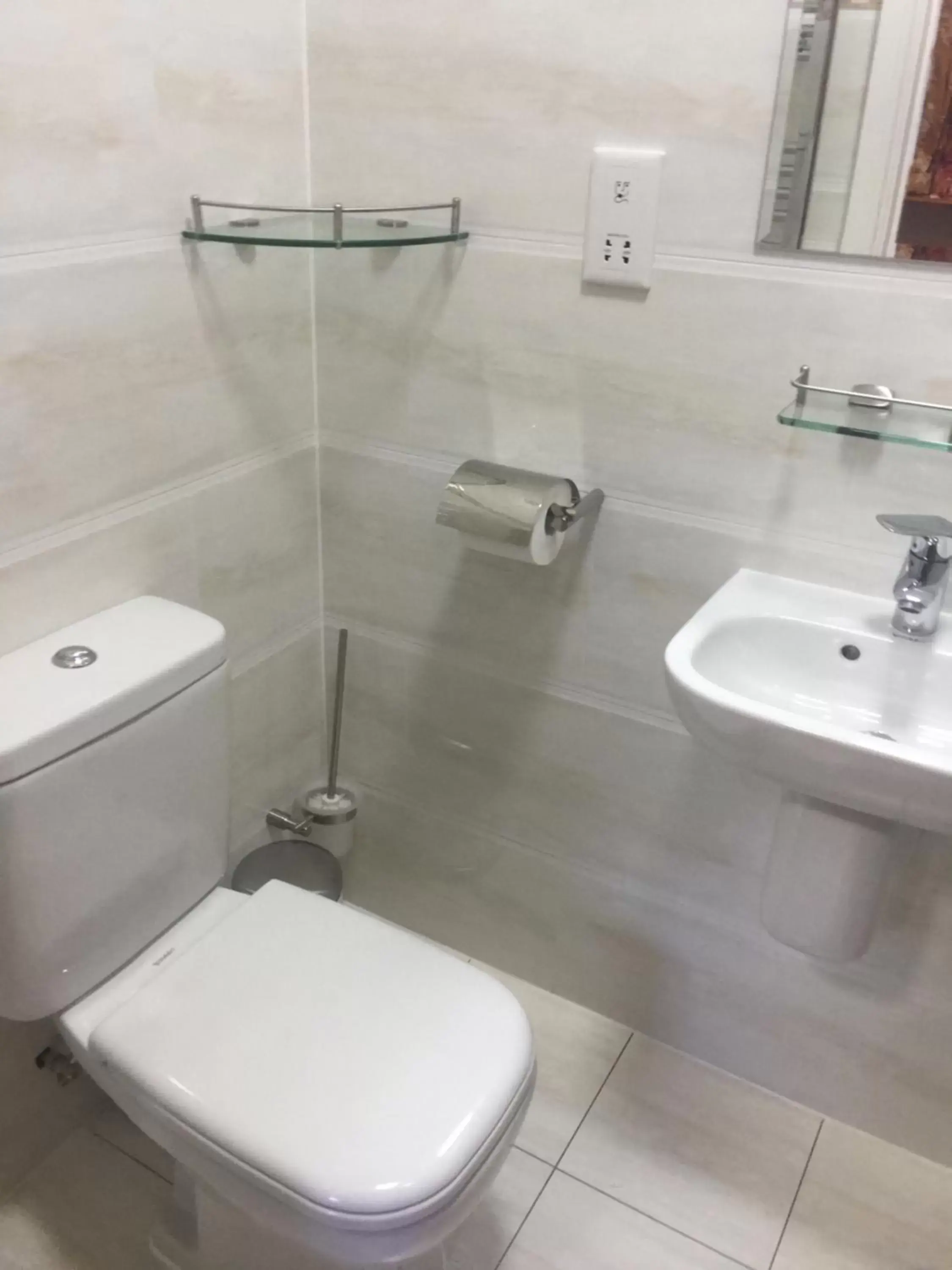 Toilet, Bathroom in White House Hotel