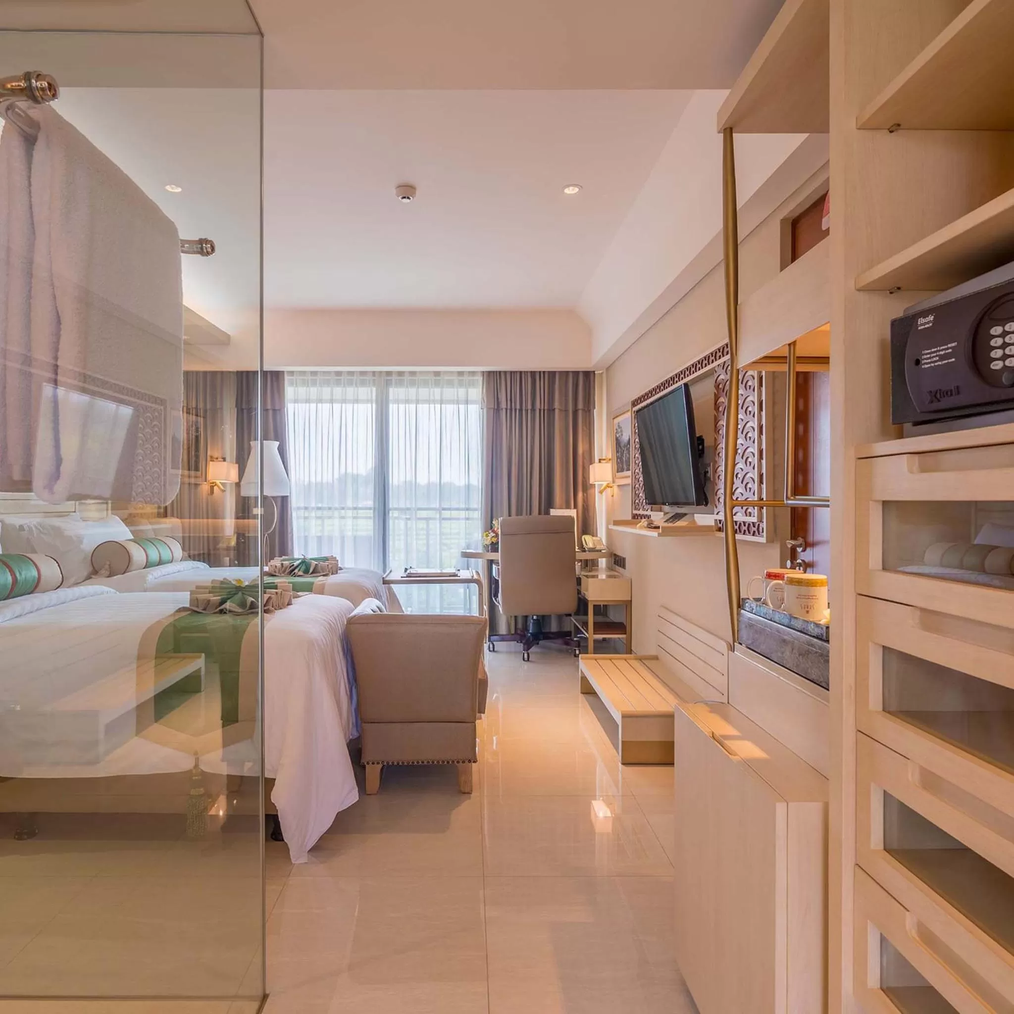 Bedroom, Bed in SereS Springs Resort & Spa, Singakerta