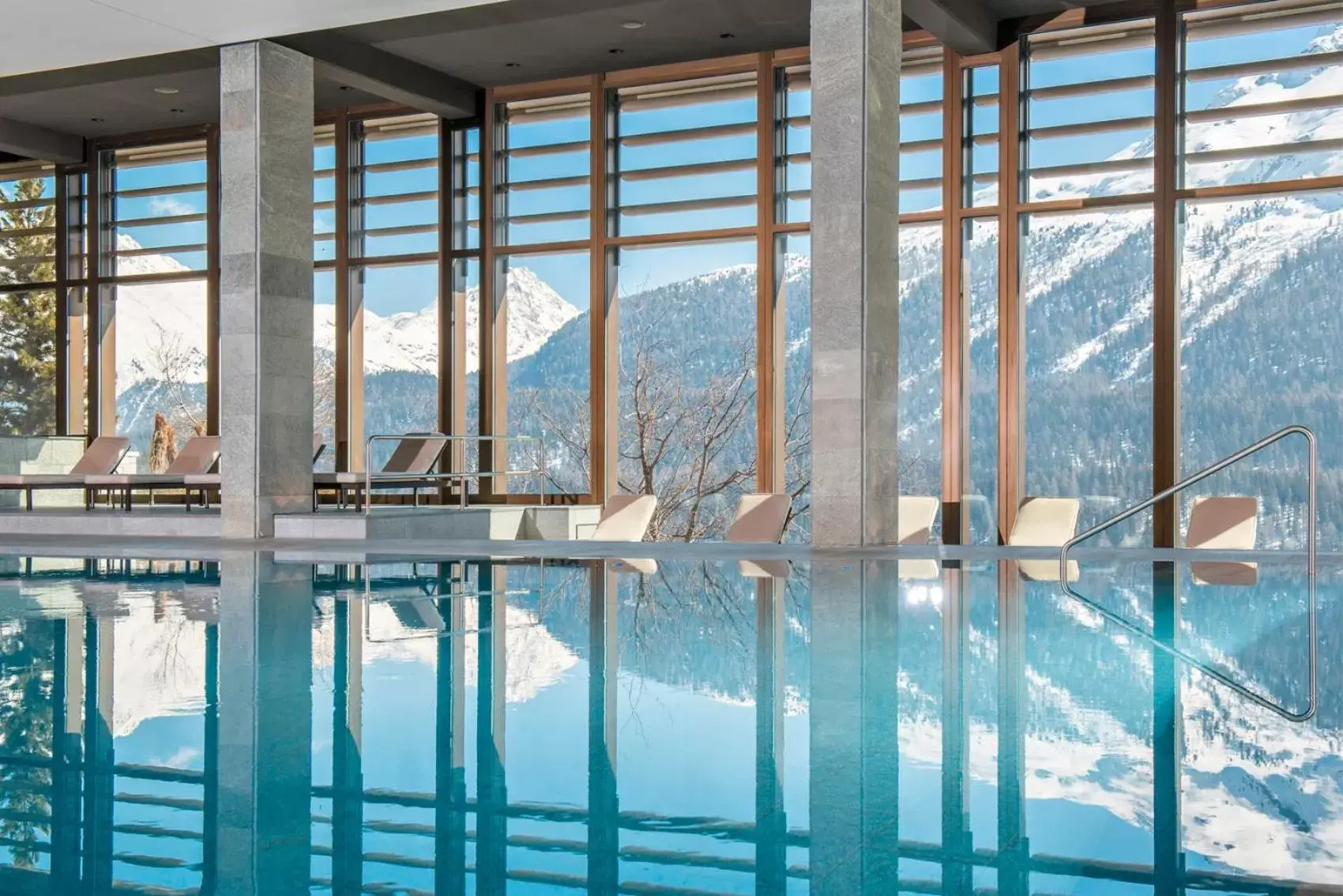 Spa and wellness centre/facilities, Swimming Pool in Kulm Hotel St. Moritz