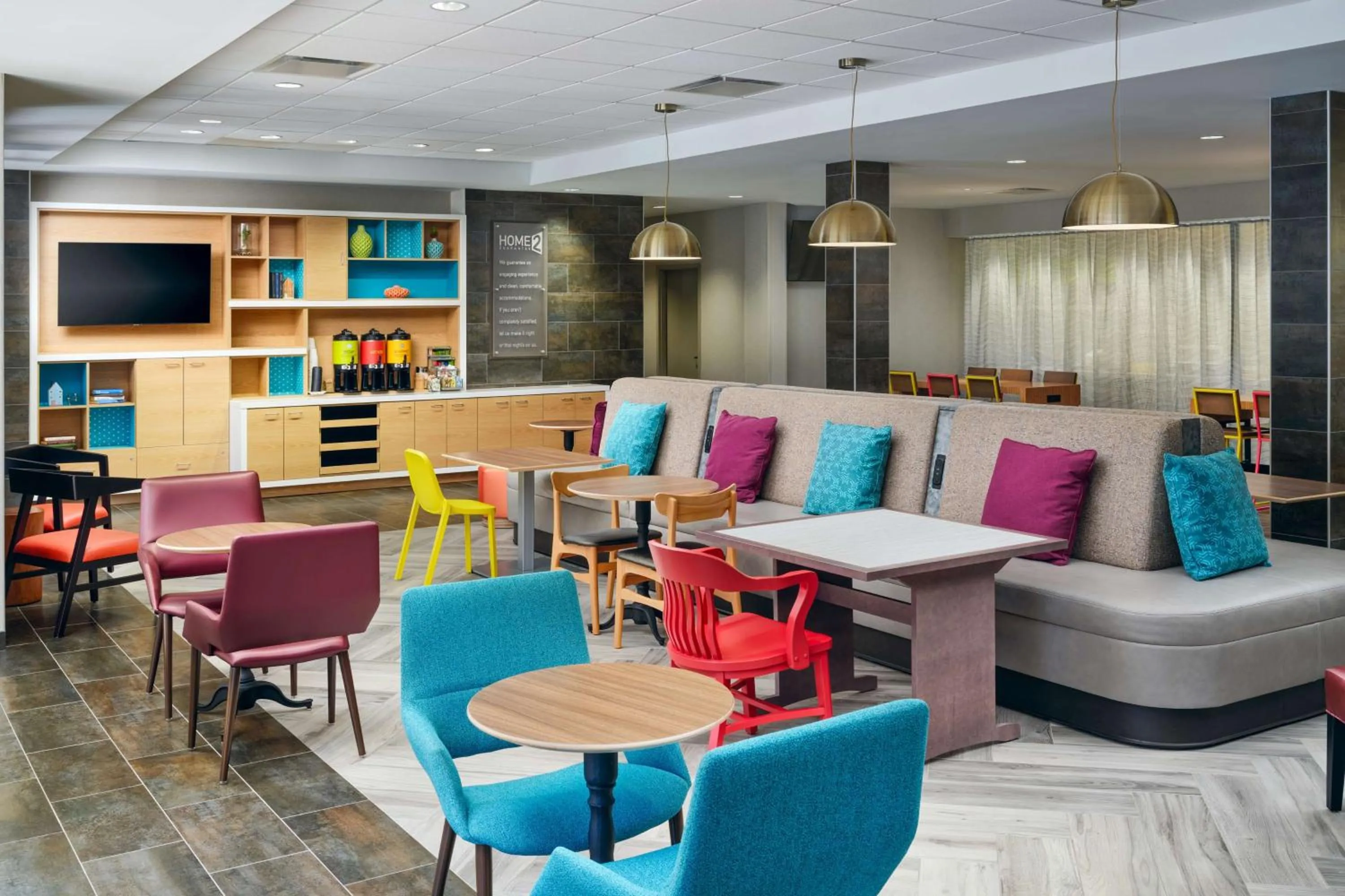 Lobby or reception in Home2 Suites By Hilton Richmond Glenside