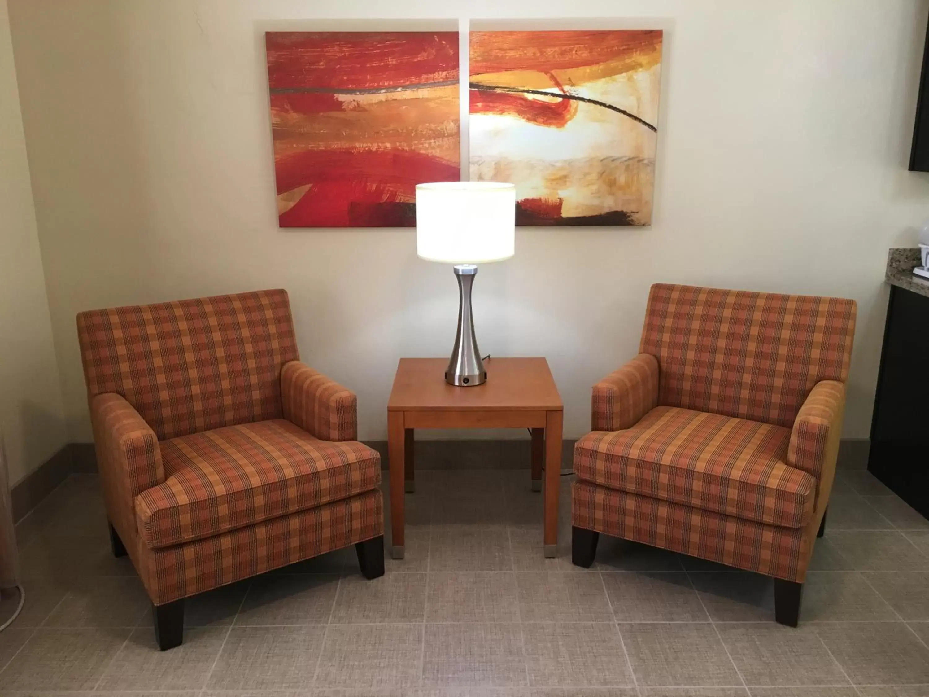 Living room, Seating Area in Varsity Clubs of America - Tucson