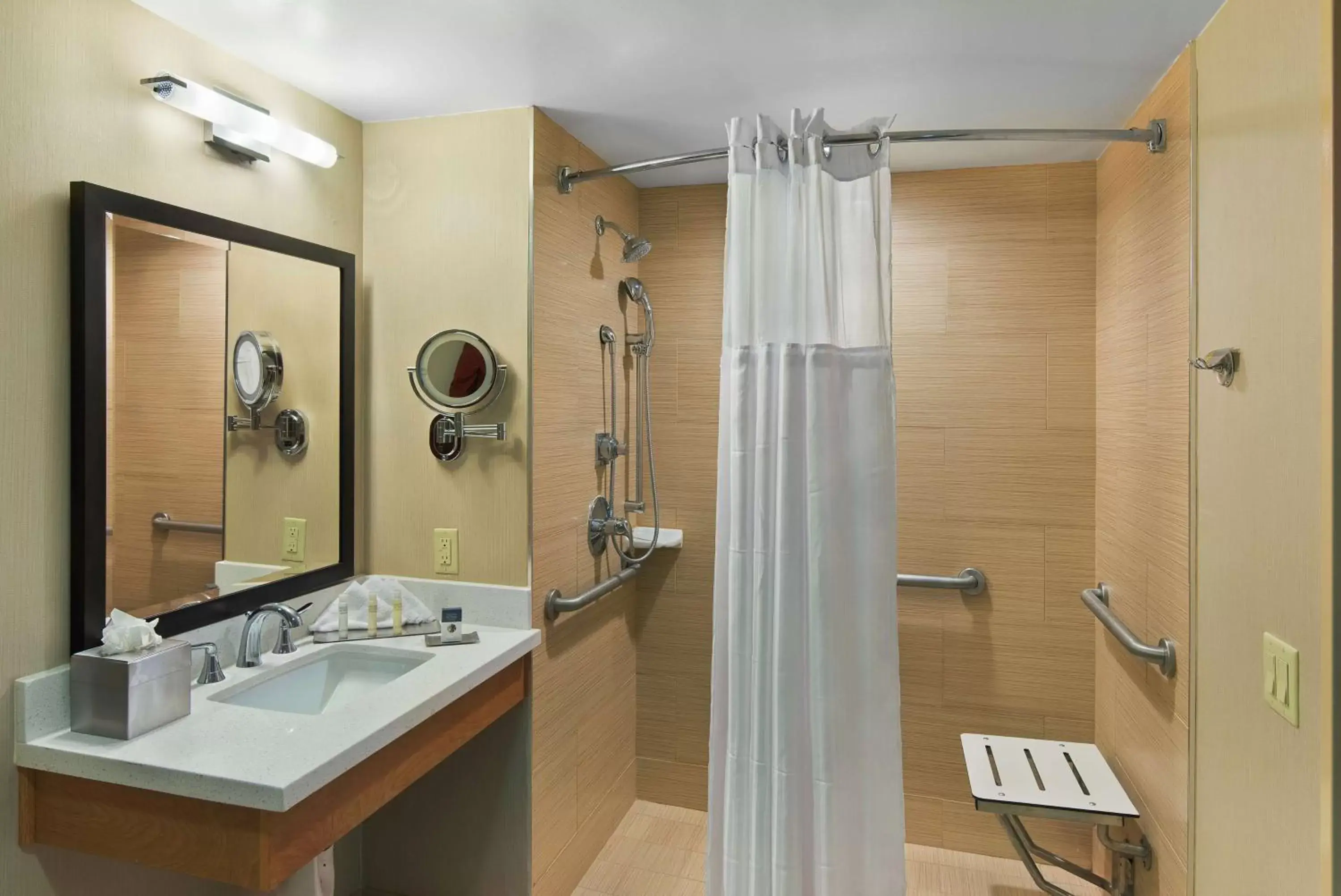 Bathroom in DoubleTree by Hilton San Pedro