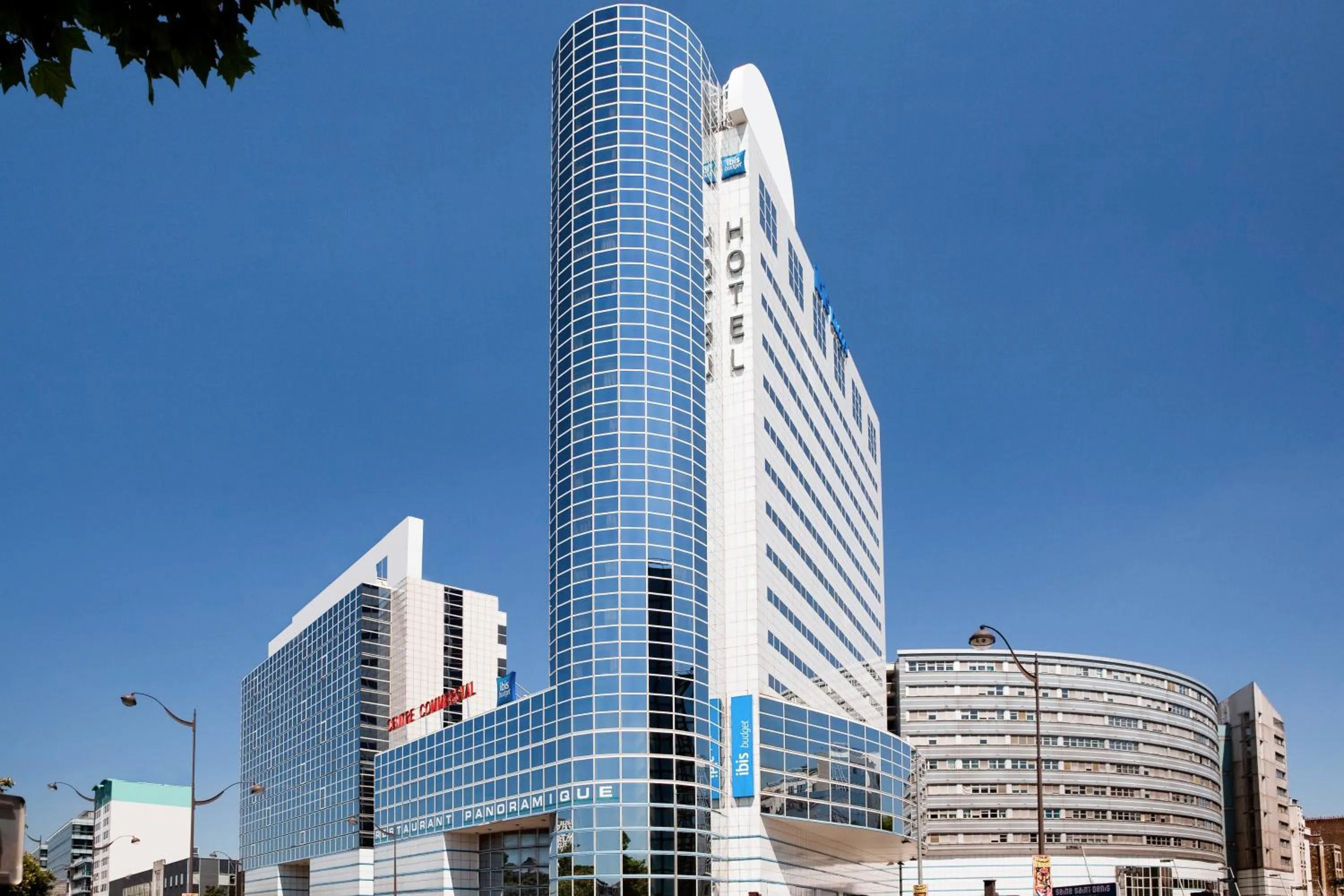 Facade/entrance in ibis budget Paris Porte de Montreuil