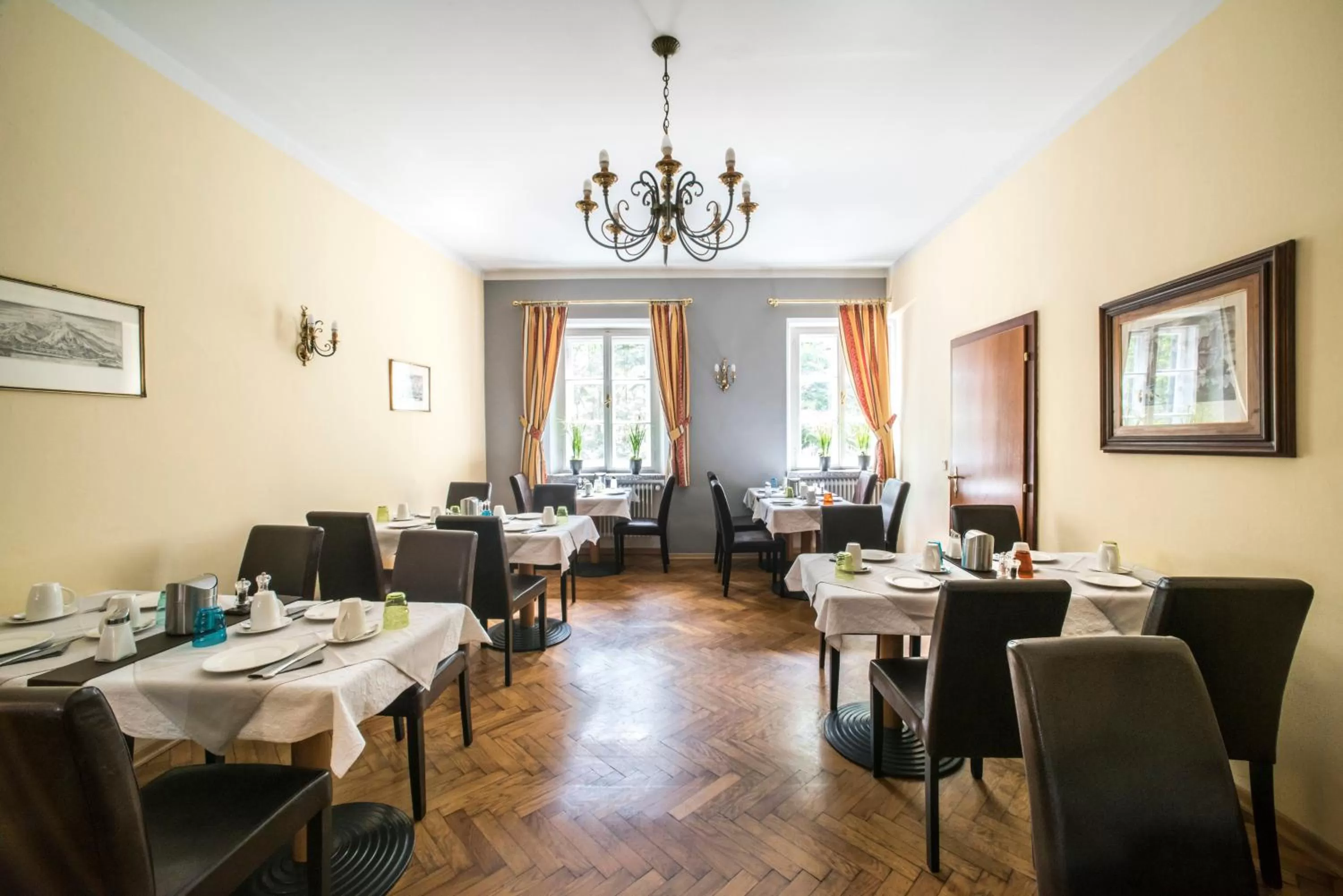 Seating area in Stadthotel Kramer