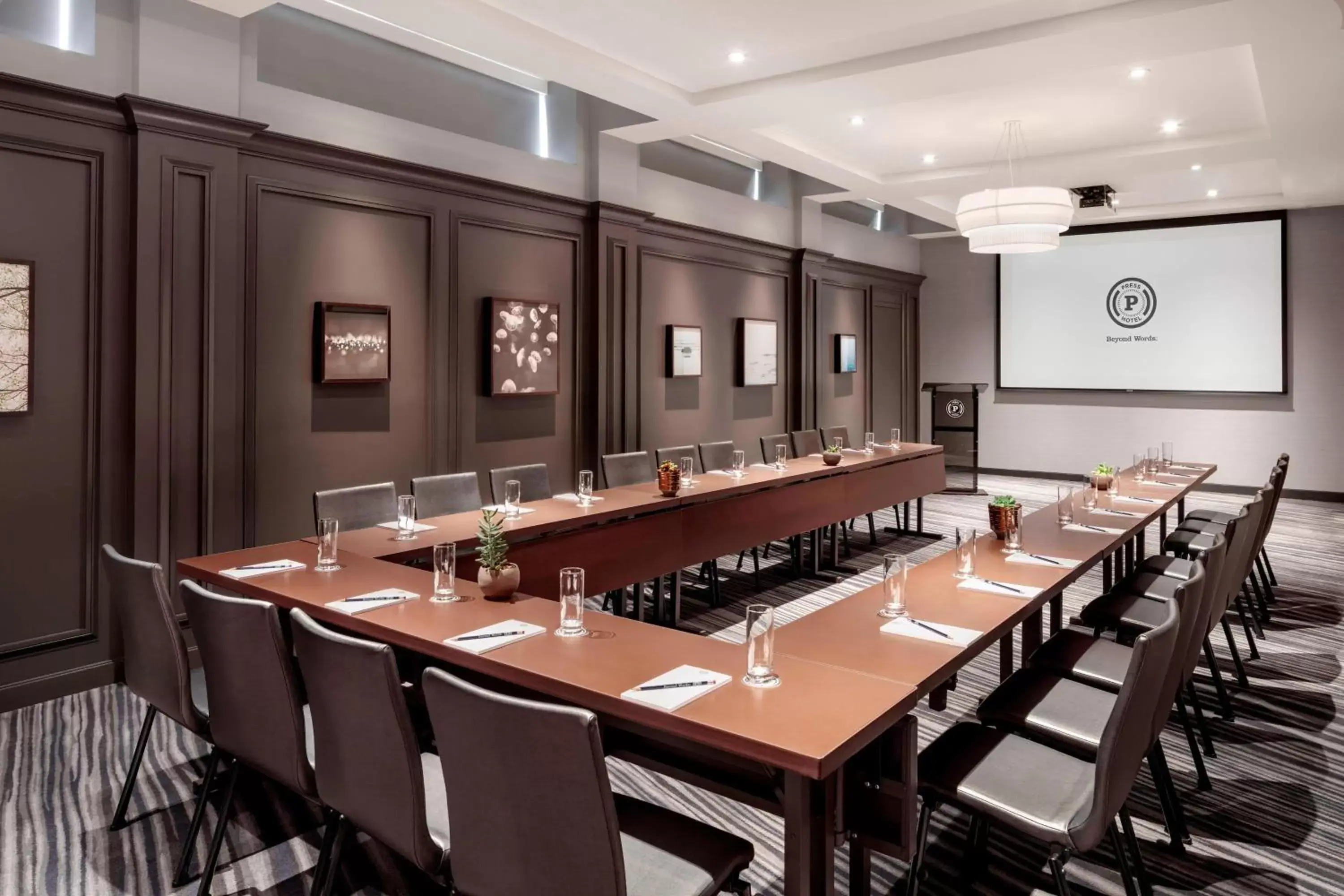 Meeting/conference room in The Press Hotel, Autograph Collection