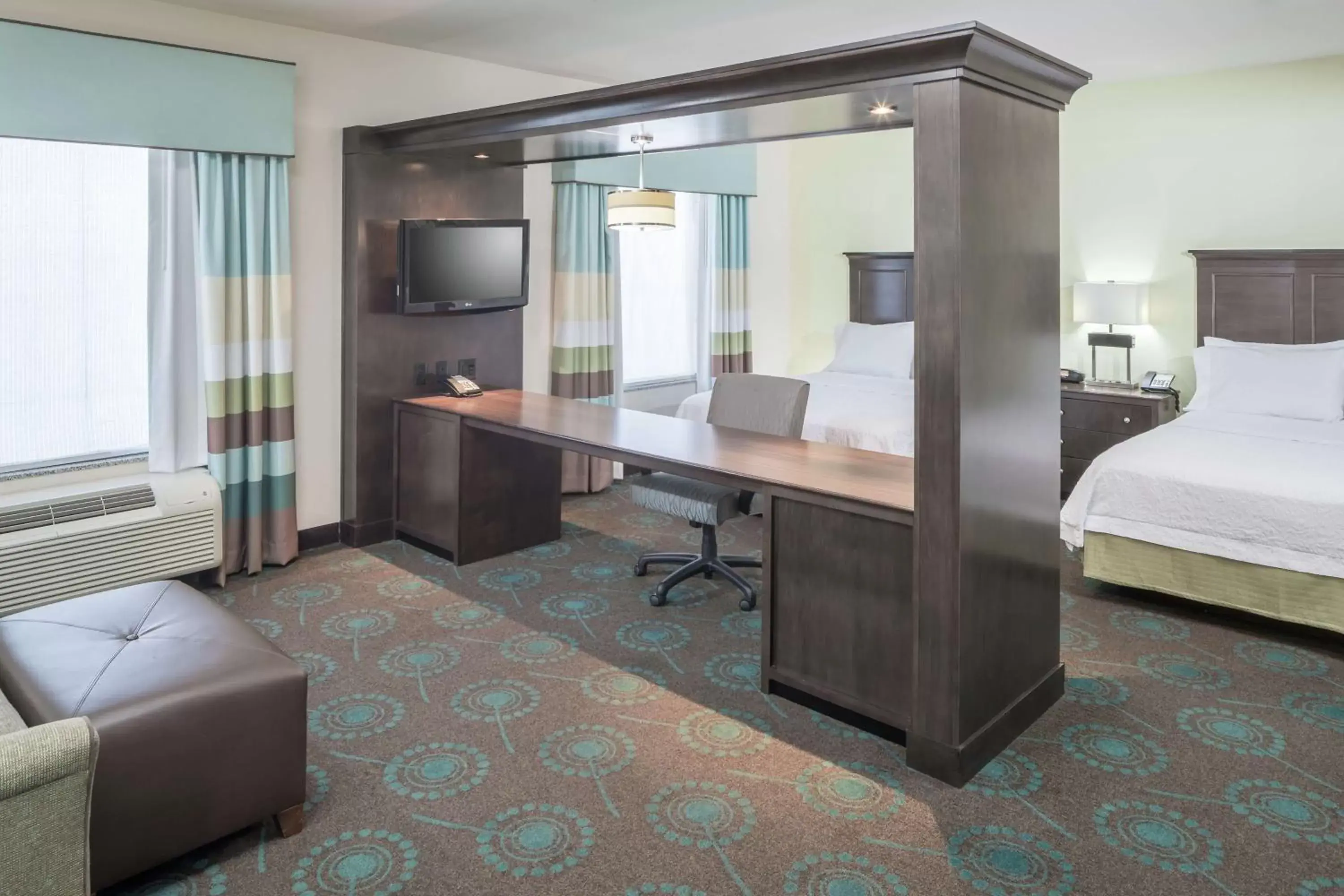 Bedroom, Bed in Hampton Inn & Suites Huntsville Research Park Area