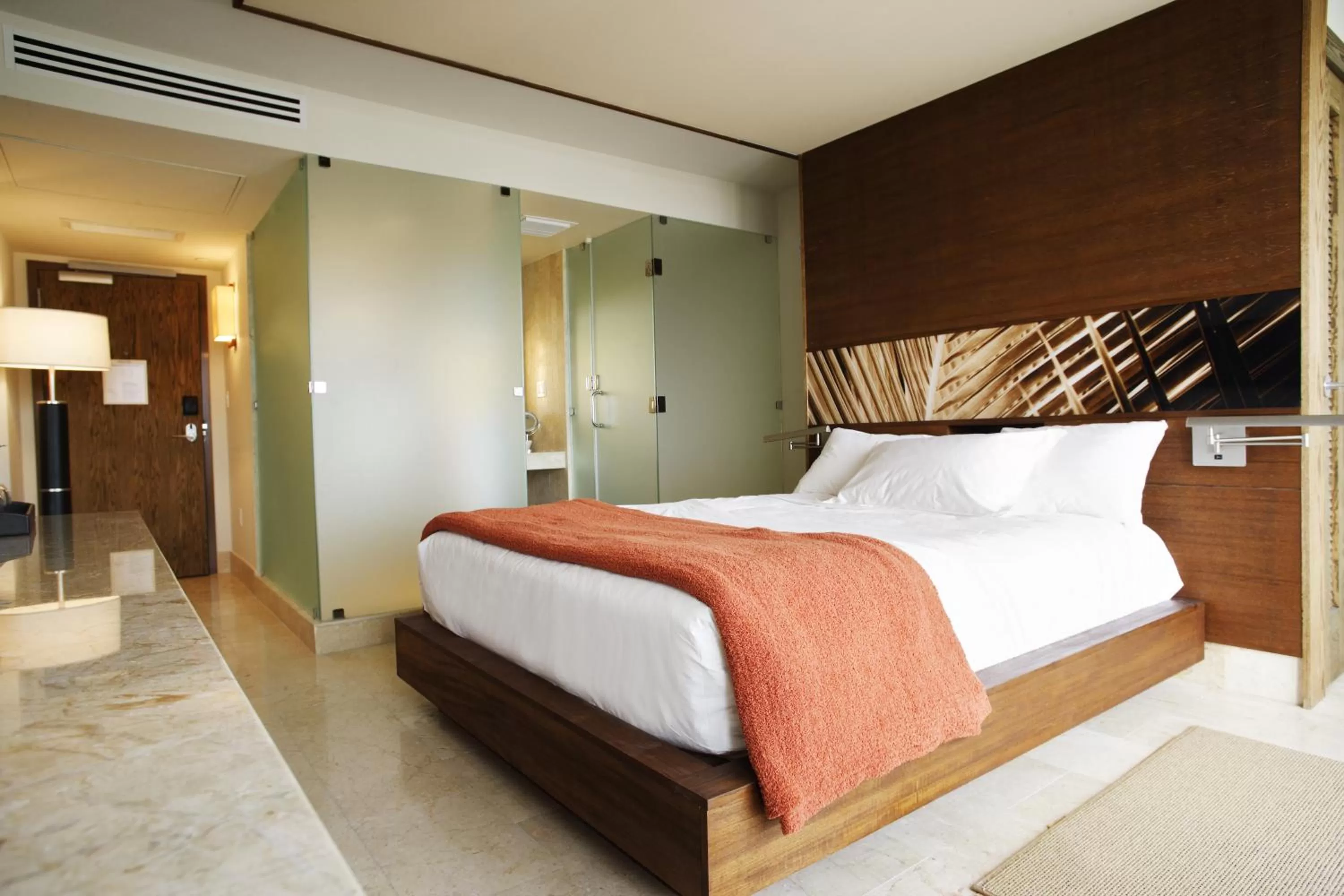 Bed in Costa d&#x27;Este Beach Resort &amp; Spa