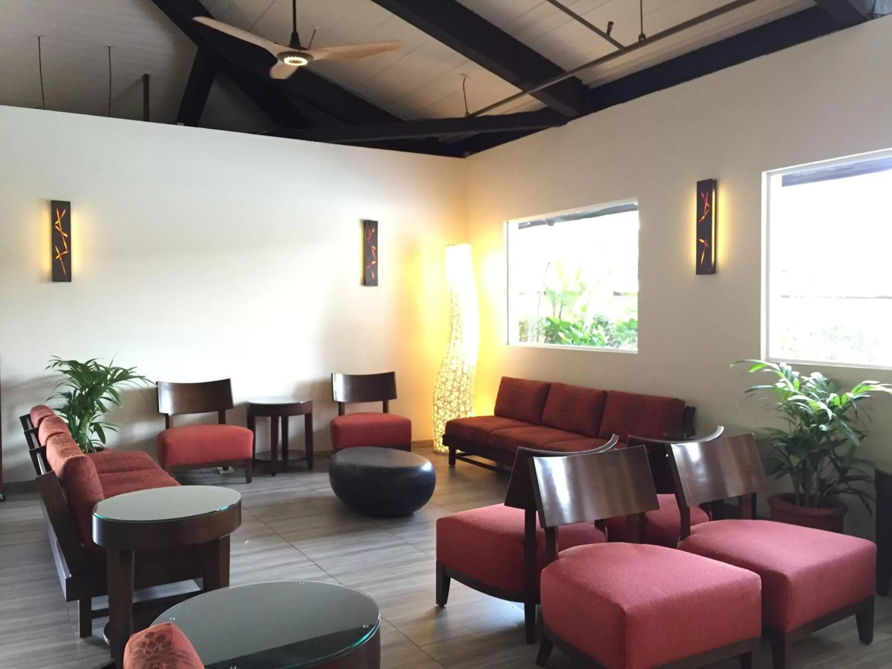 Lobby or reception, Lounge/Bar in Pagoda Hotel