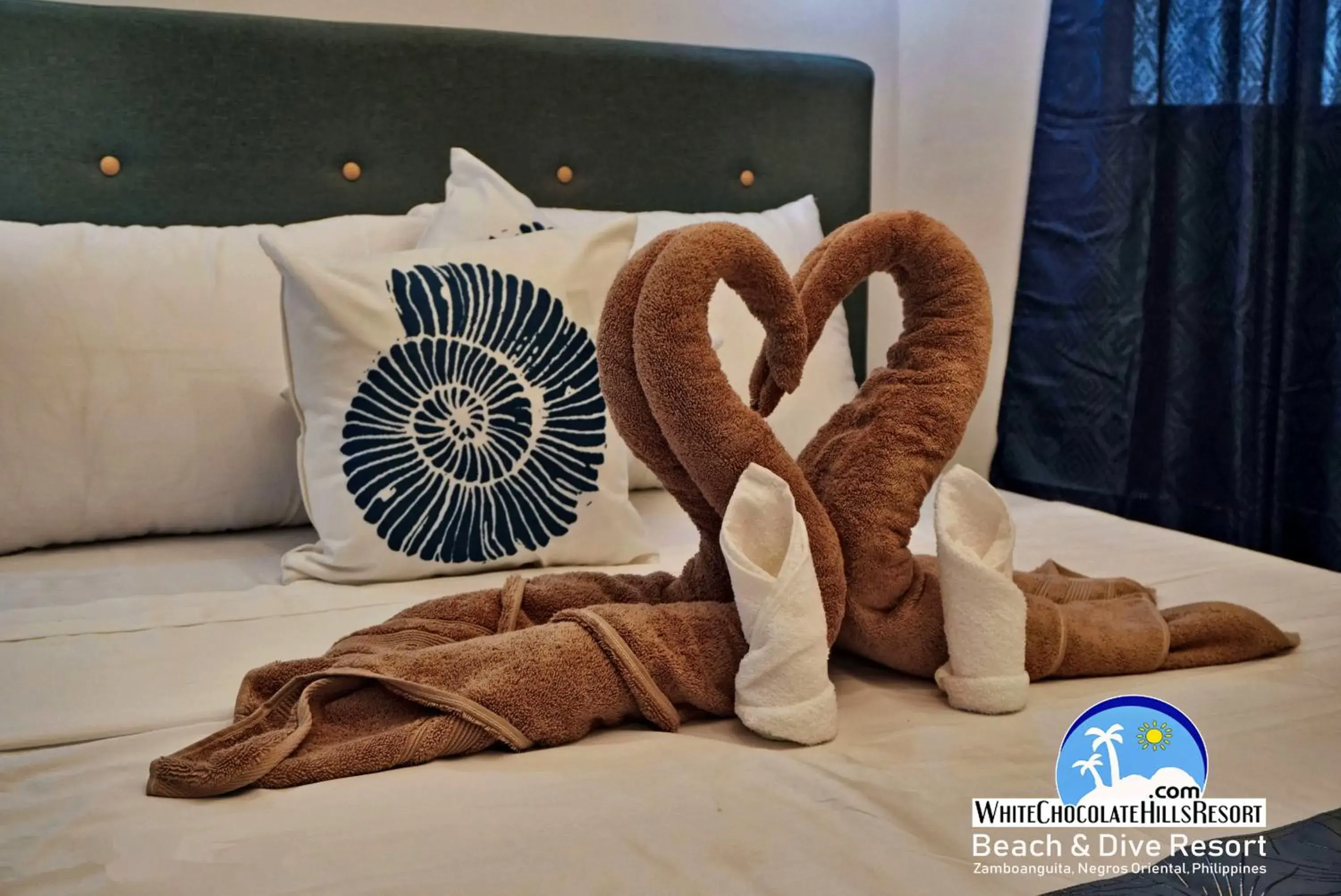 Photo of the whole room, Bed in White Chocolate Hills Resort Photo of the whole room, Bed in White Chocolate Hills Resort