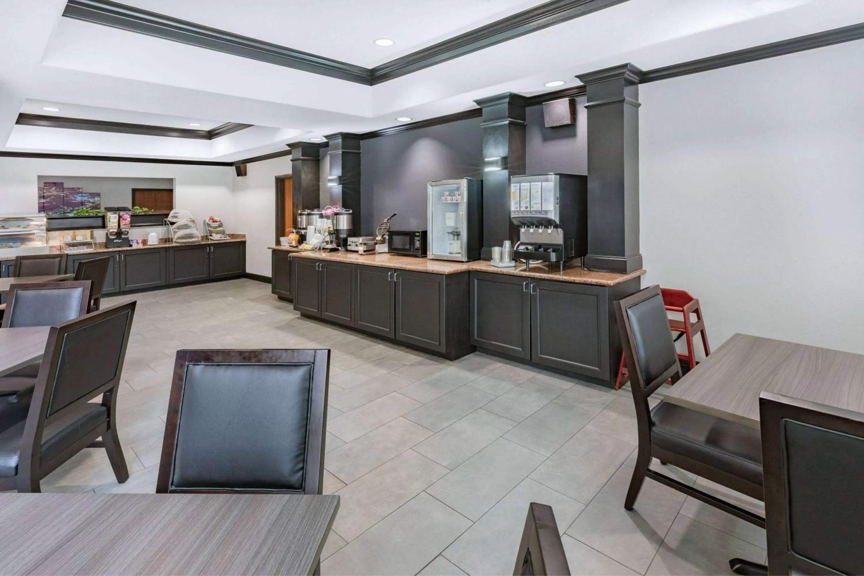 Breakfast in Wingate by Wyndham Houston Bush Intercontinental Airport